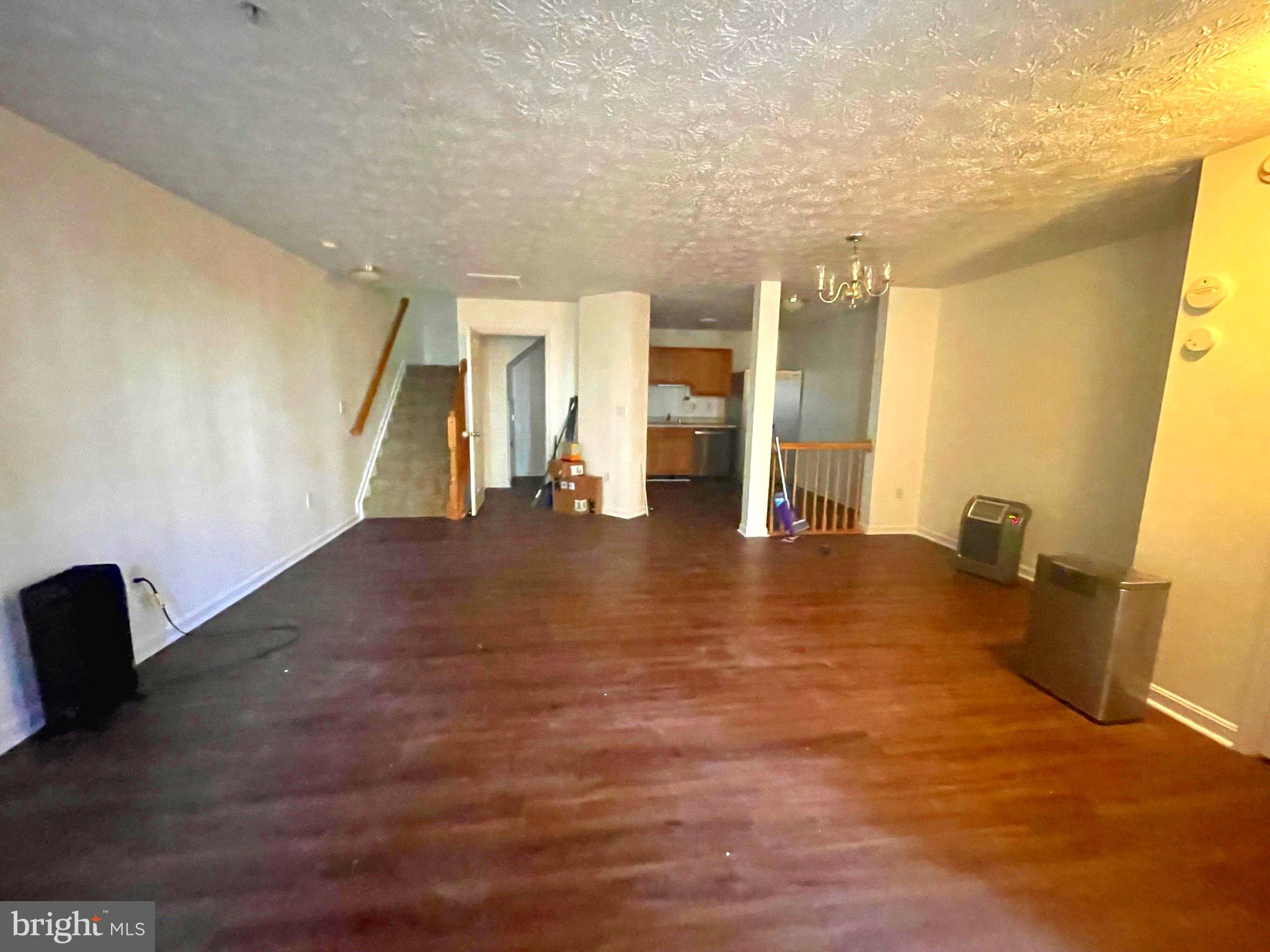 ASBURY WOODS - Residential Lease