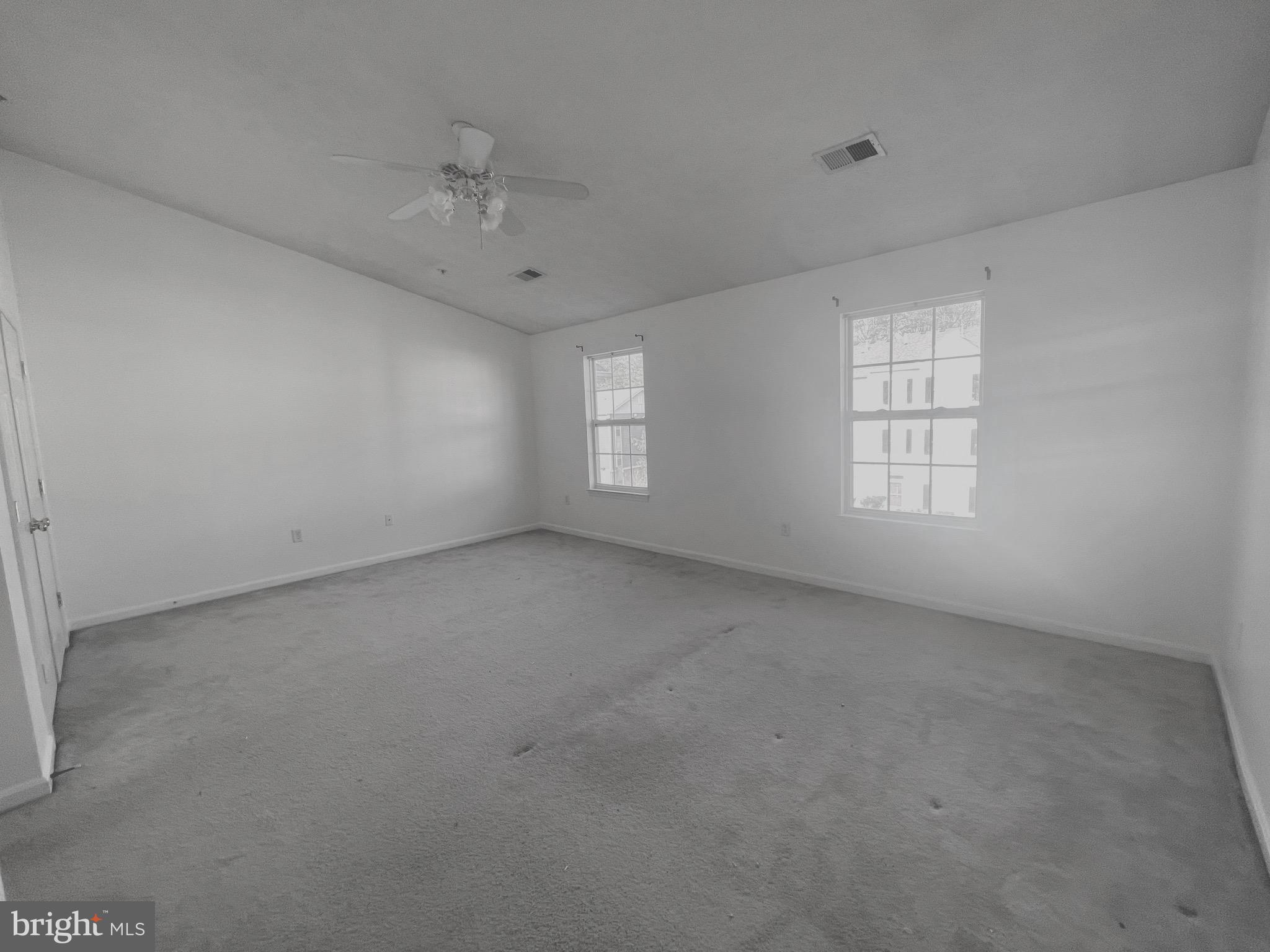 ASBURY WOODS - Residential Lease