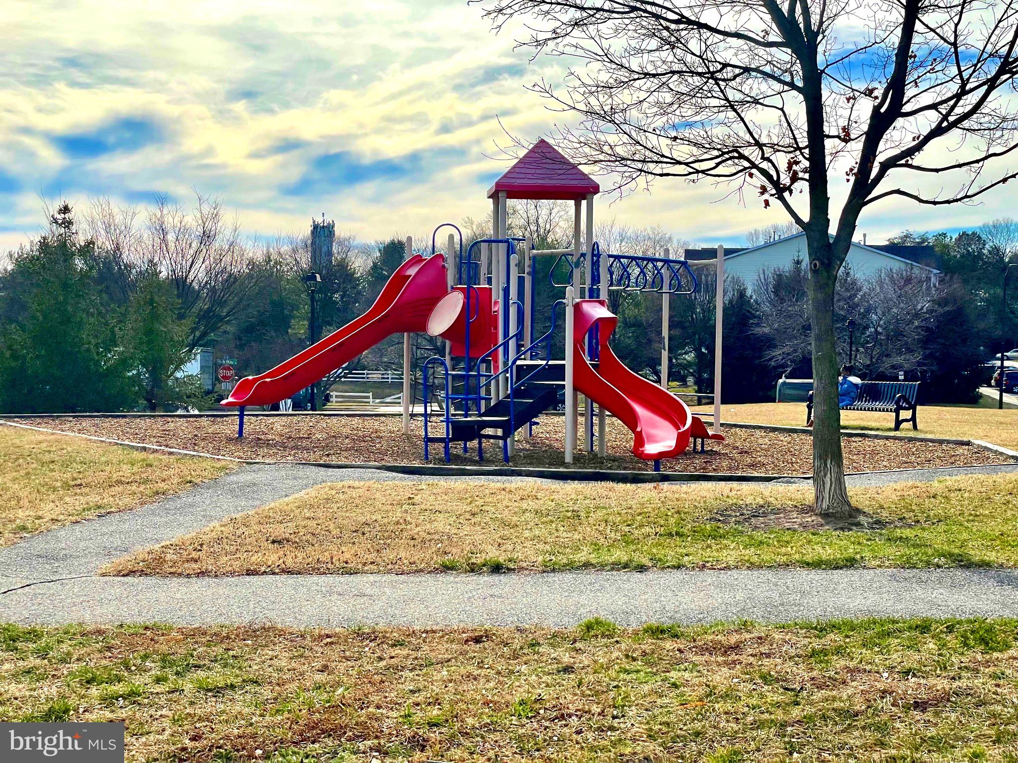 ASBURY WOODS - Residential Lease