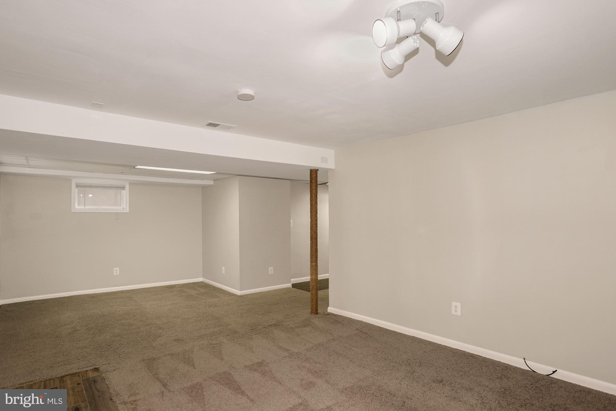 BELTSVILLE - Residential