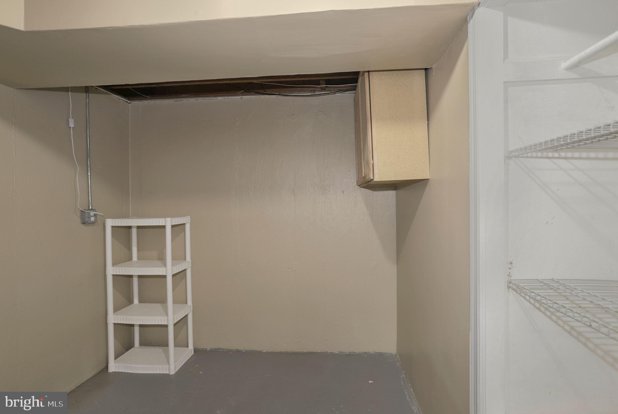 BELTSVILLE - Residential