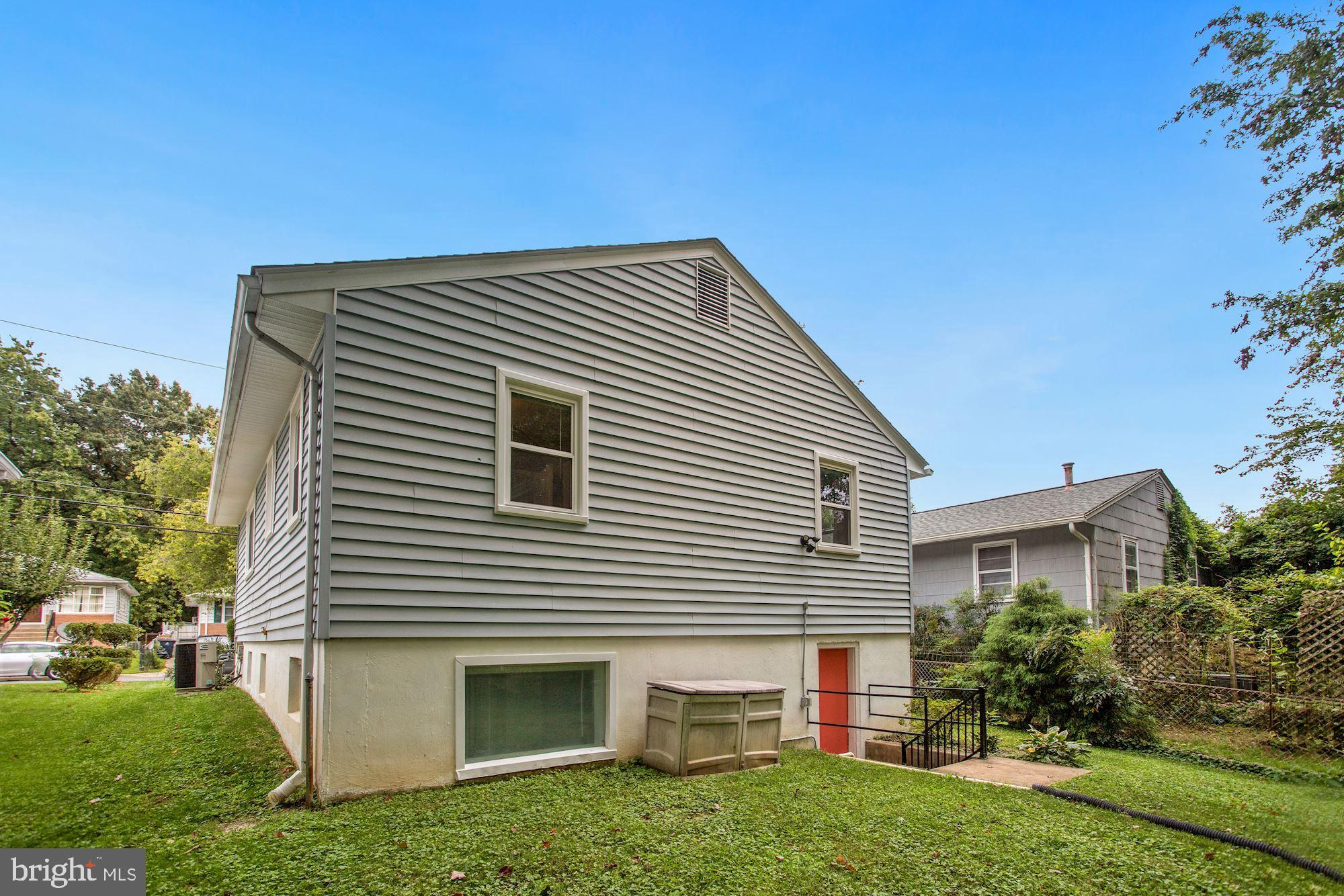 BELTSVILLE - Residential