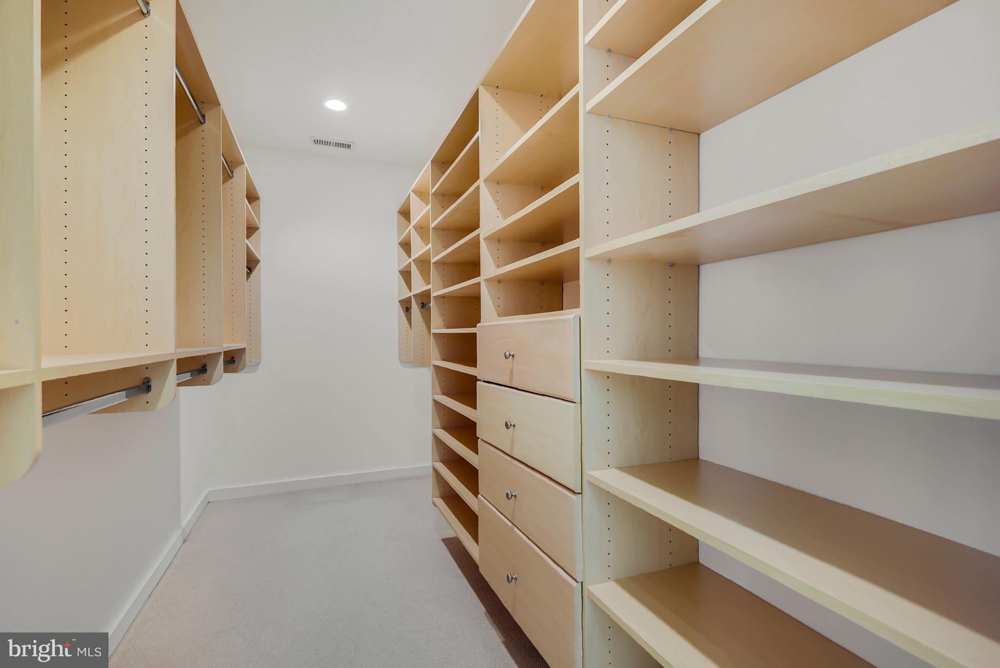 FRIENDSHIP HEIGHTS - Residential