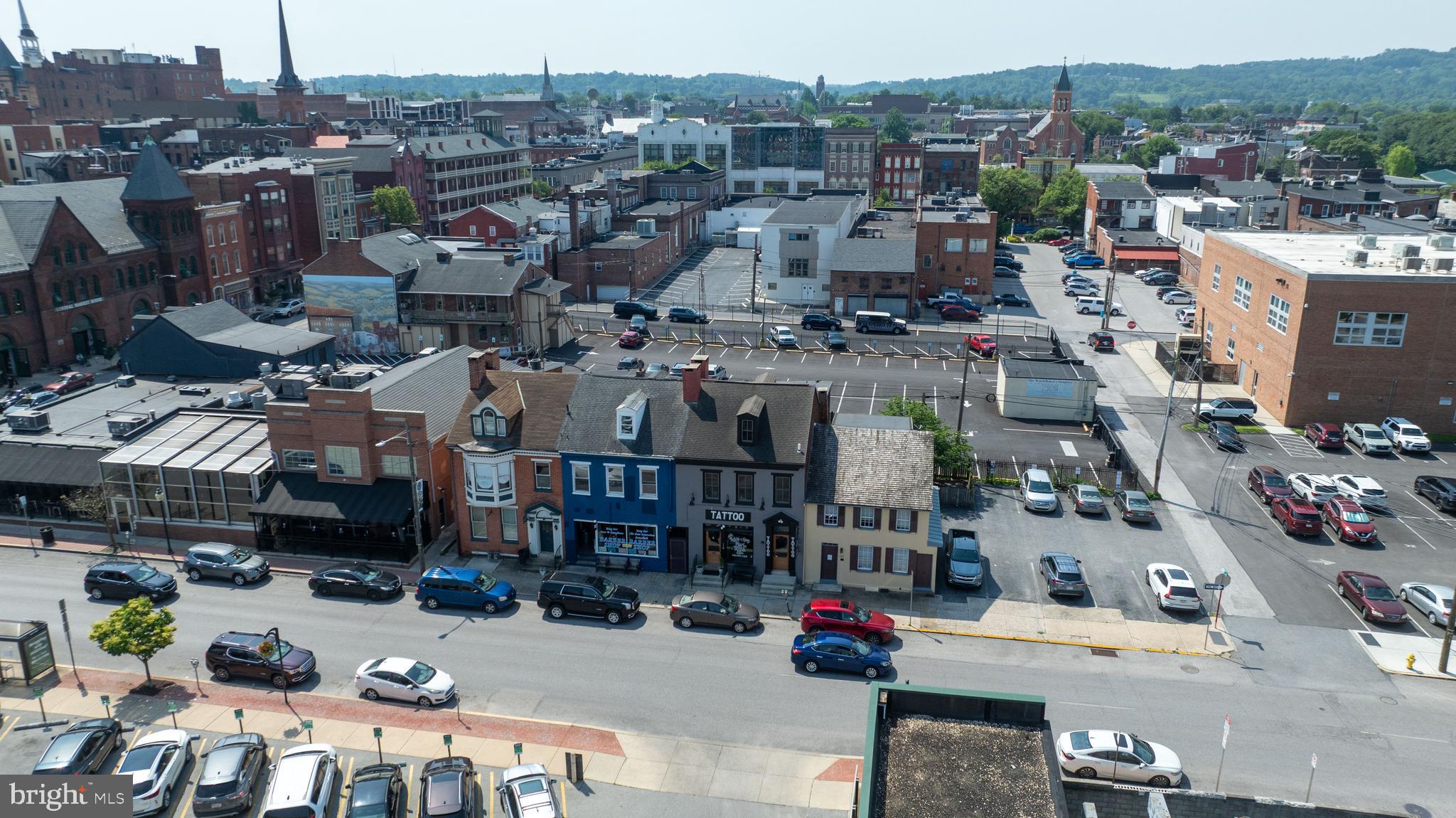 YORK CITY - Commercial Sale