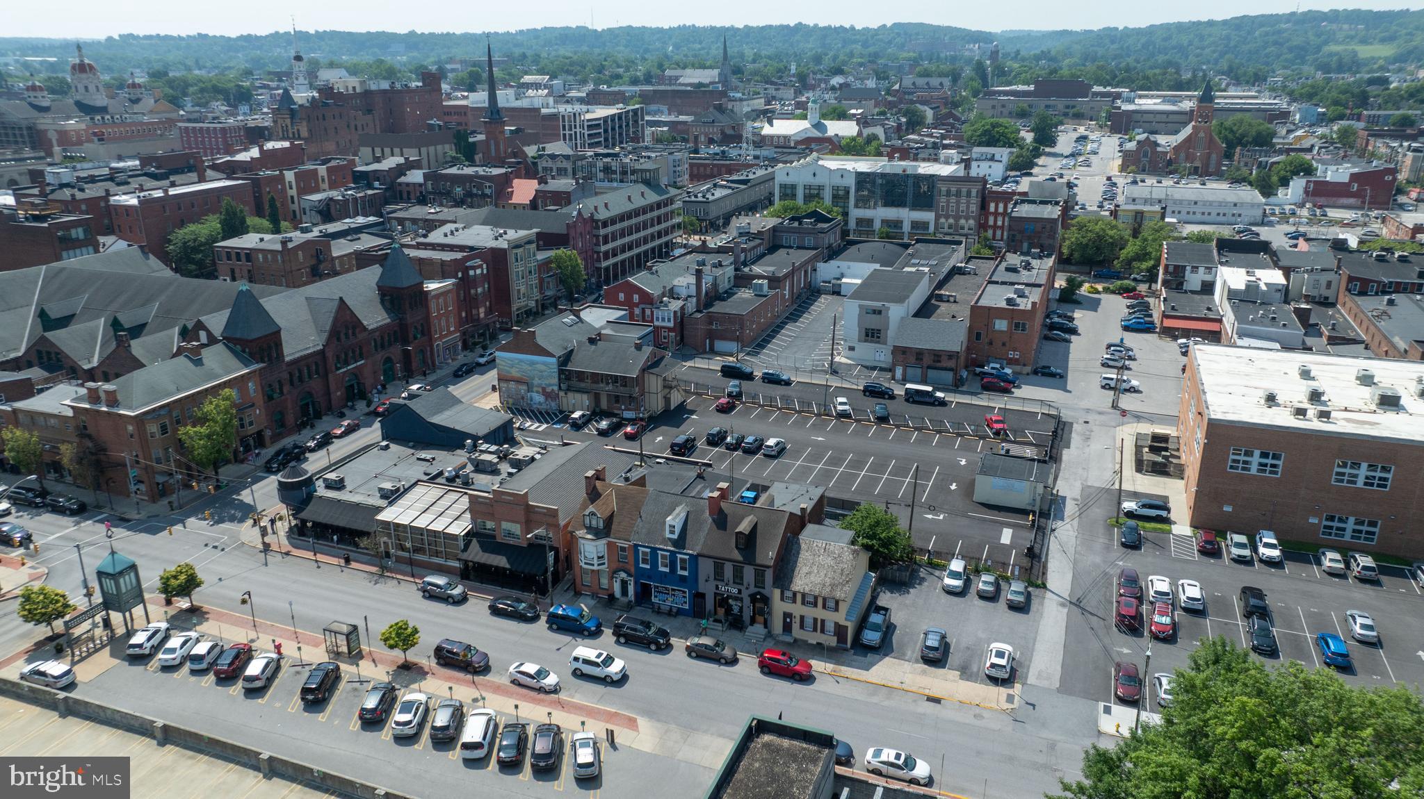 YORK CITY - Commercial Sale