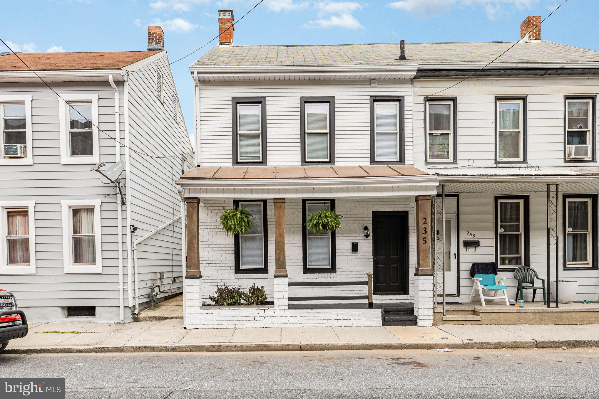 235 WEIDMAN STREET
