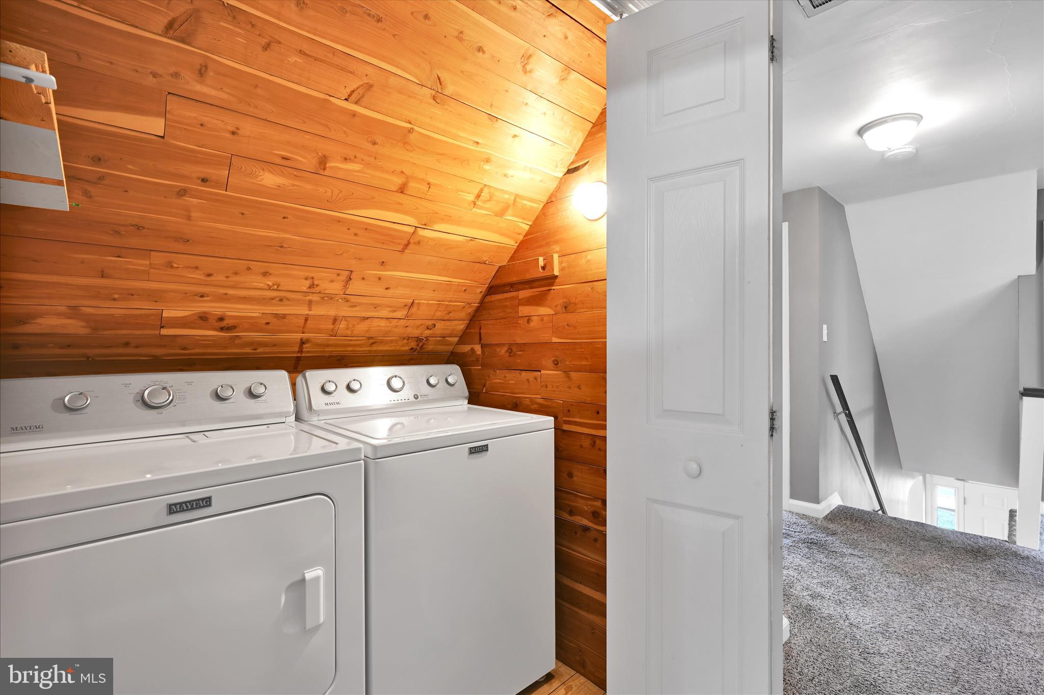 NEW HOLLAND BOROUGH - Residential