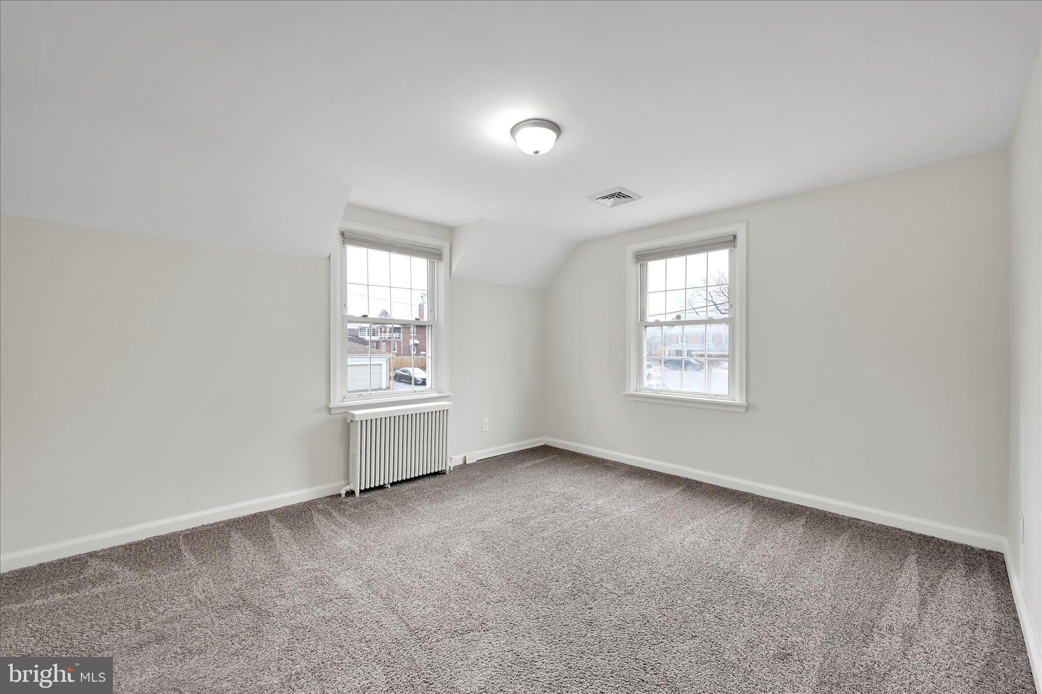 NEW HOLLAND BOROUGH - Residential