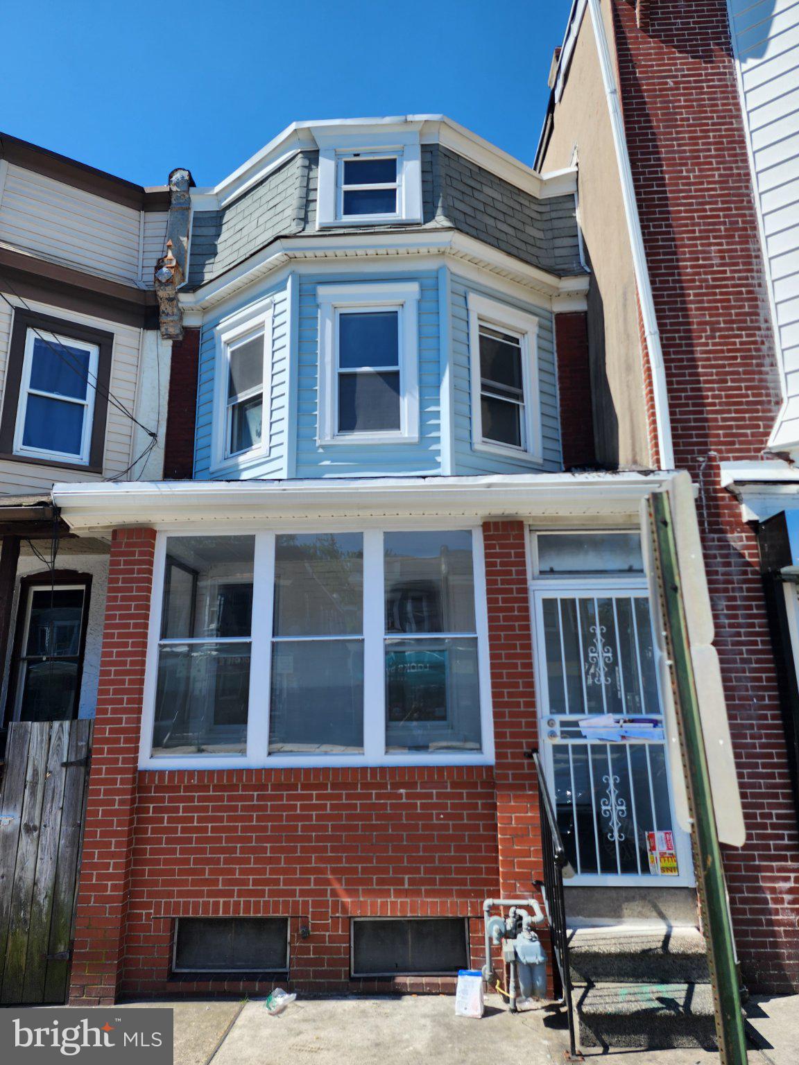1738 W 4TH STREET