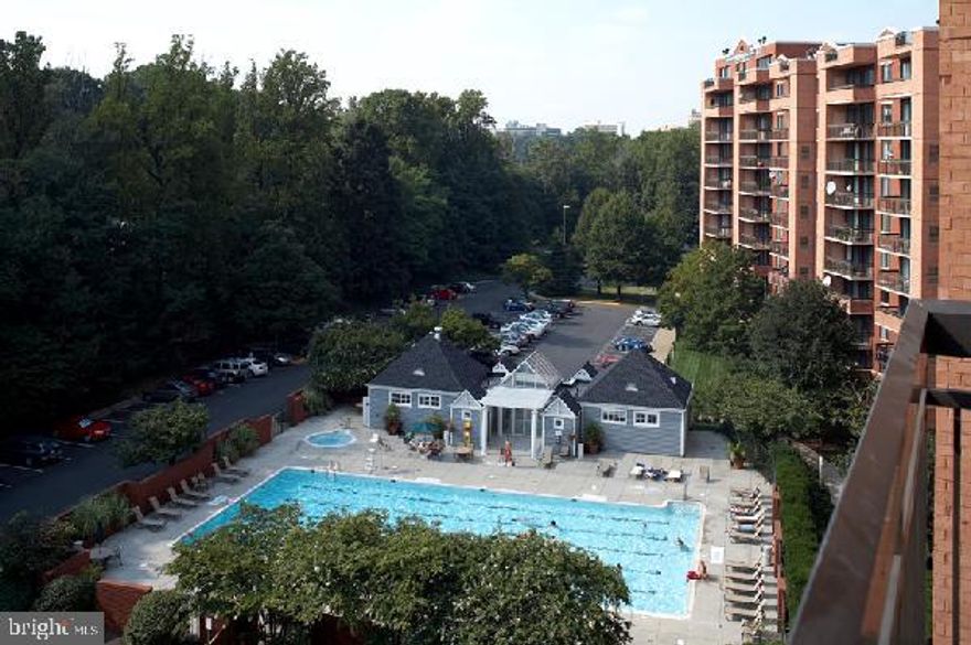 2 Bedrooms and 2 baths in a gated Community.  Close to all major roads, I-66, Route 7, I-495. Each room has its own bath and huge walk-in closet. 2 reserved parking spaces, Wood floors in living and dining, SS appliances and Granite counter Tops. , indoor/outdoor pool and Tennis, library, Gym, conference room, business center, 24 hour Concierge in lobby.