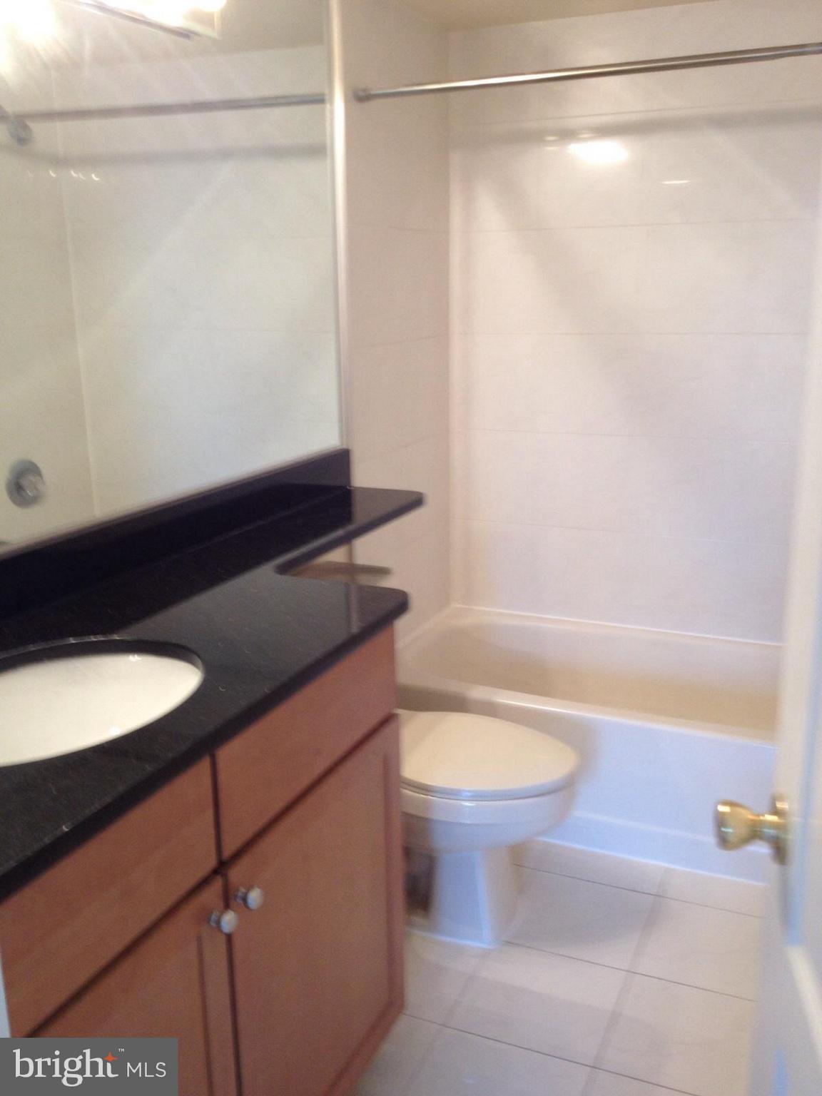 RENAISSANCE AT TYSONS - Residential Lease