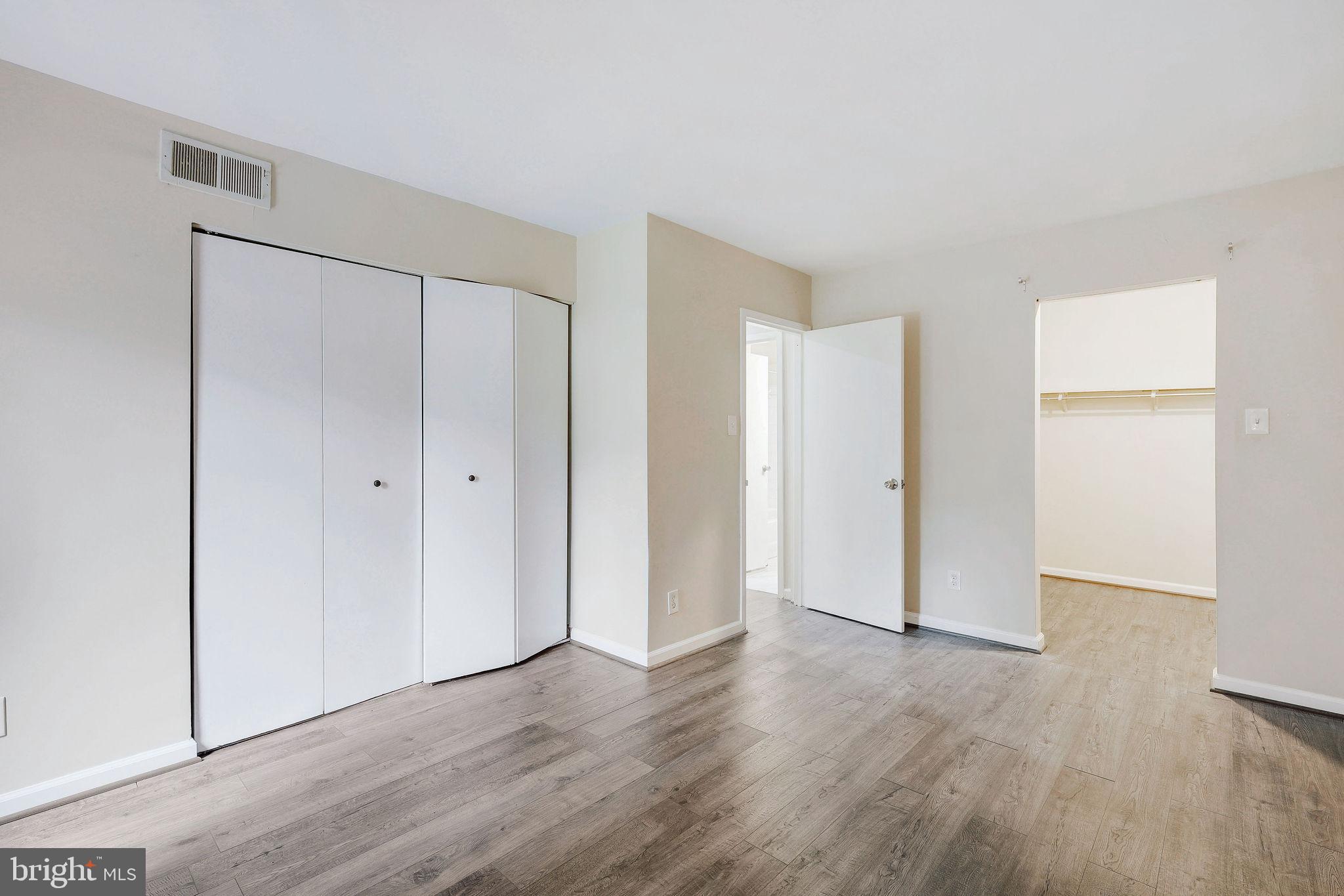 CHERRY GLEN CONDOS - Residential