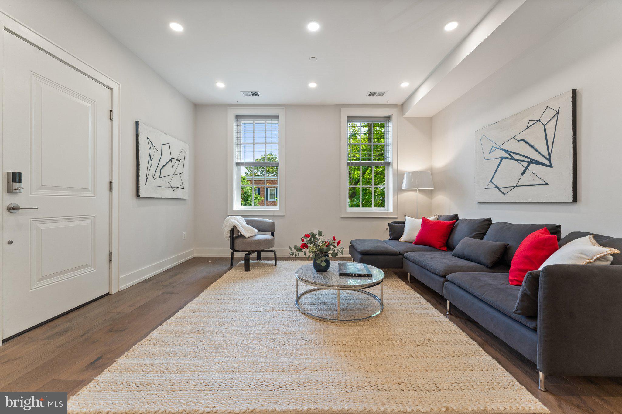 417 4TH STREET SE 2