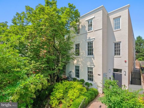 417 4TH STREET SE 2 WASHINGTON DC 20003