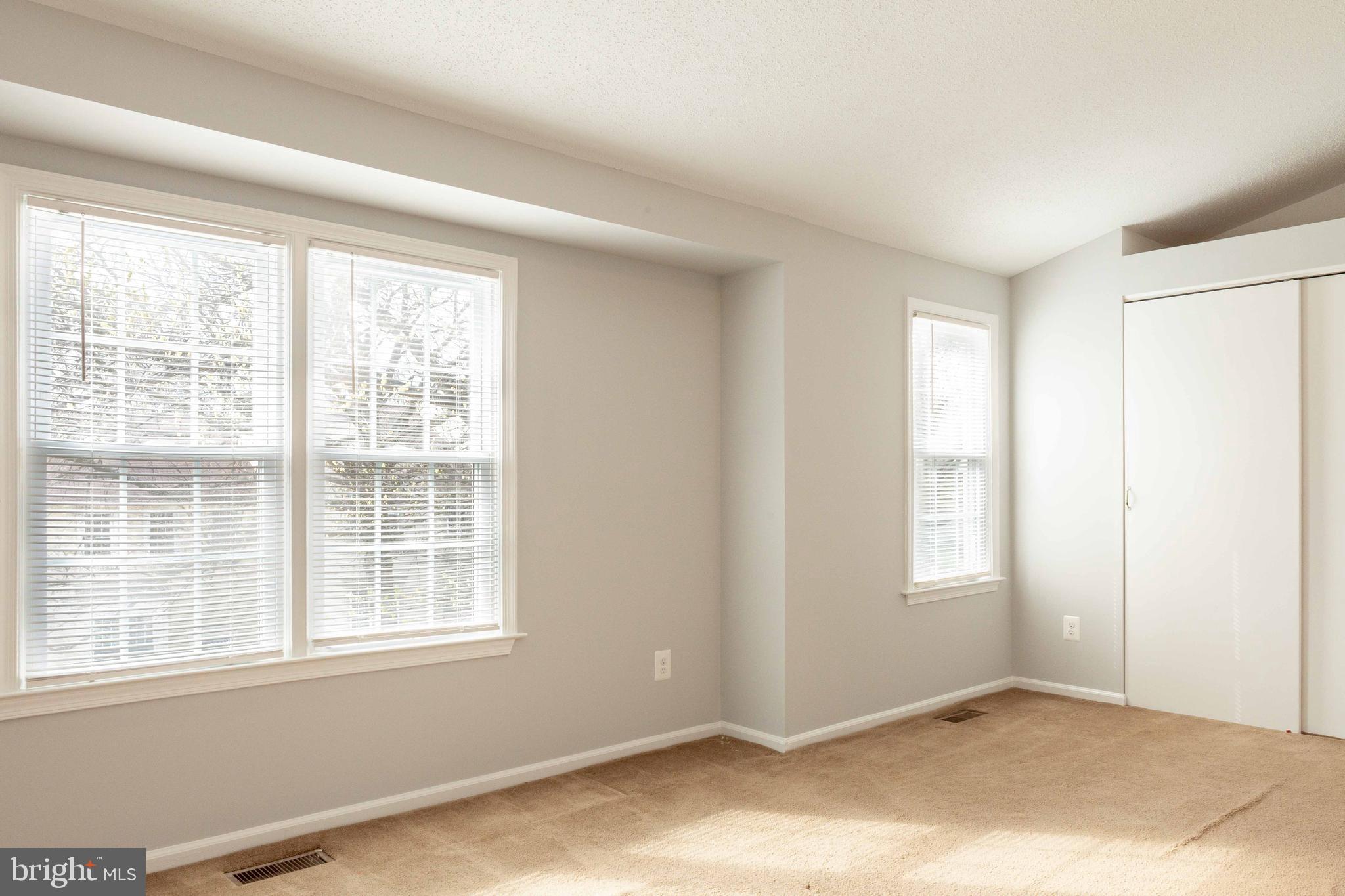 CAMERON KNOLLS - Residential Lease