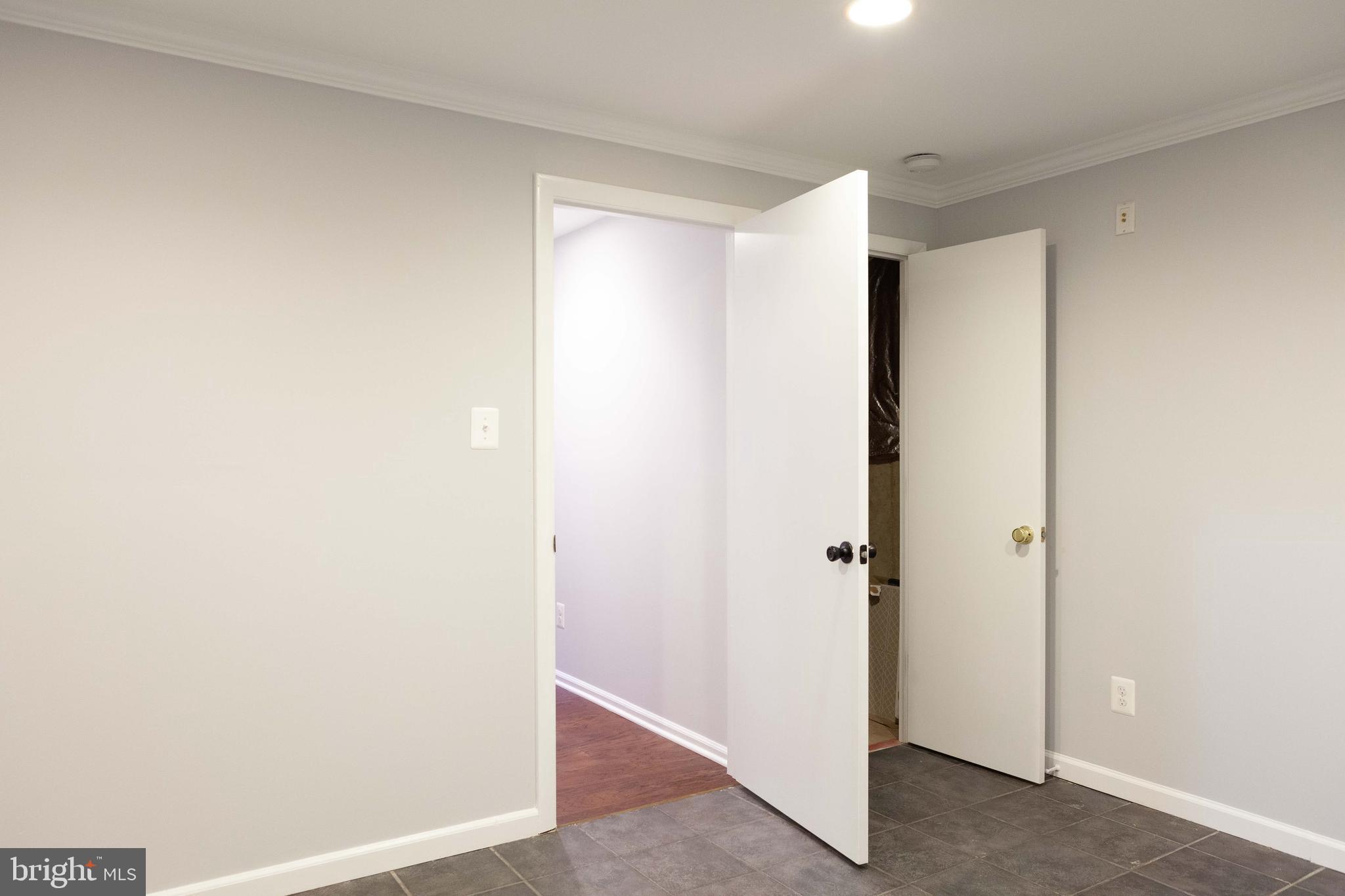 CAMERON KNOLLS - Residential Lease