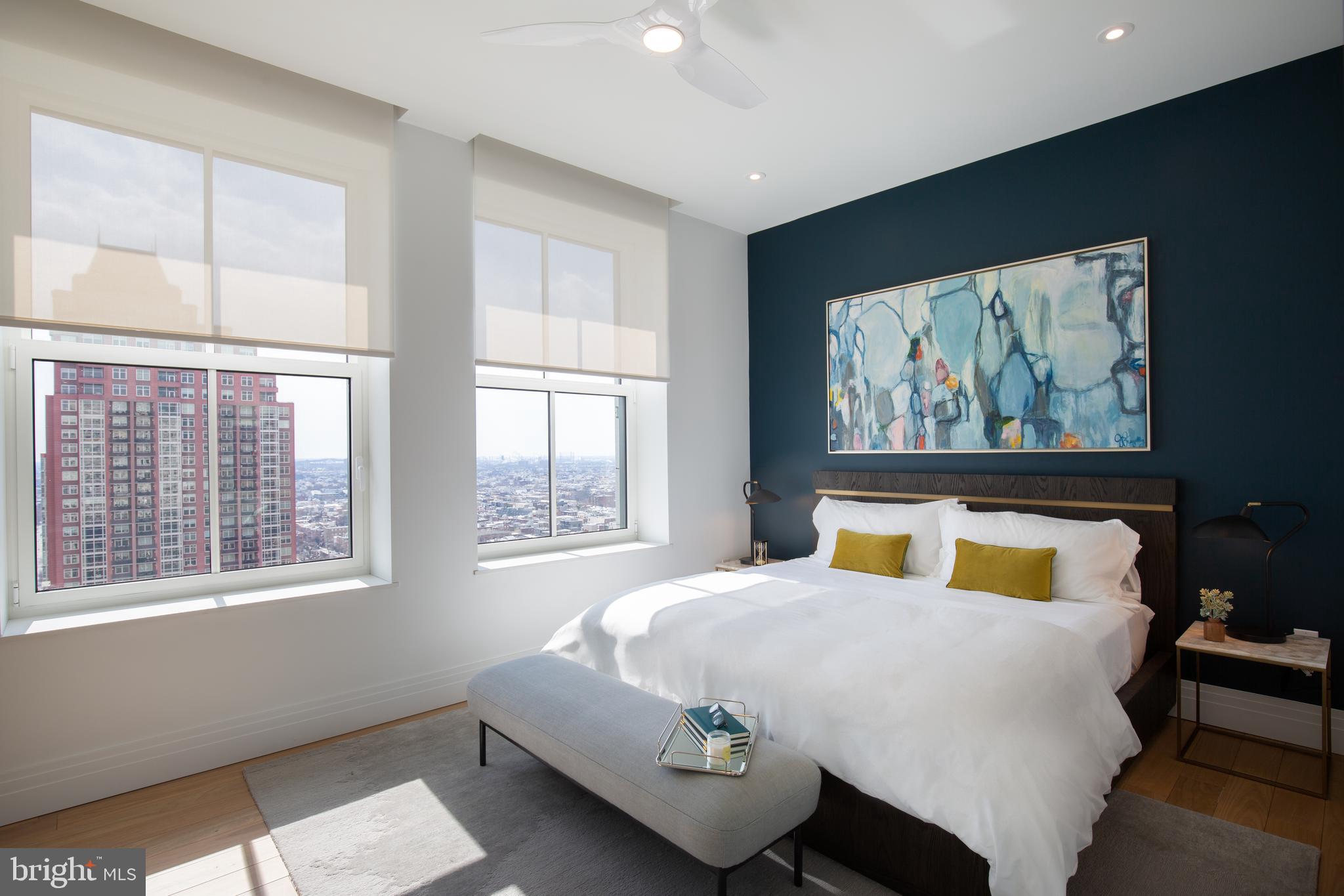 CENTER CITY - Residential Lease