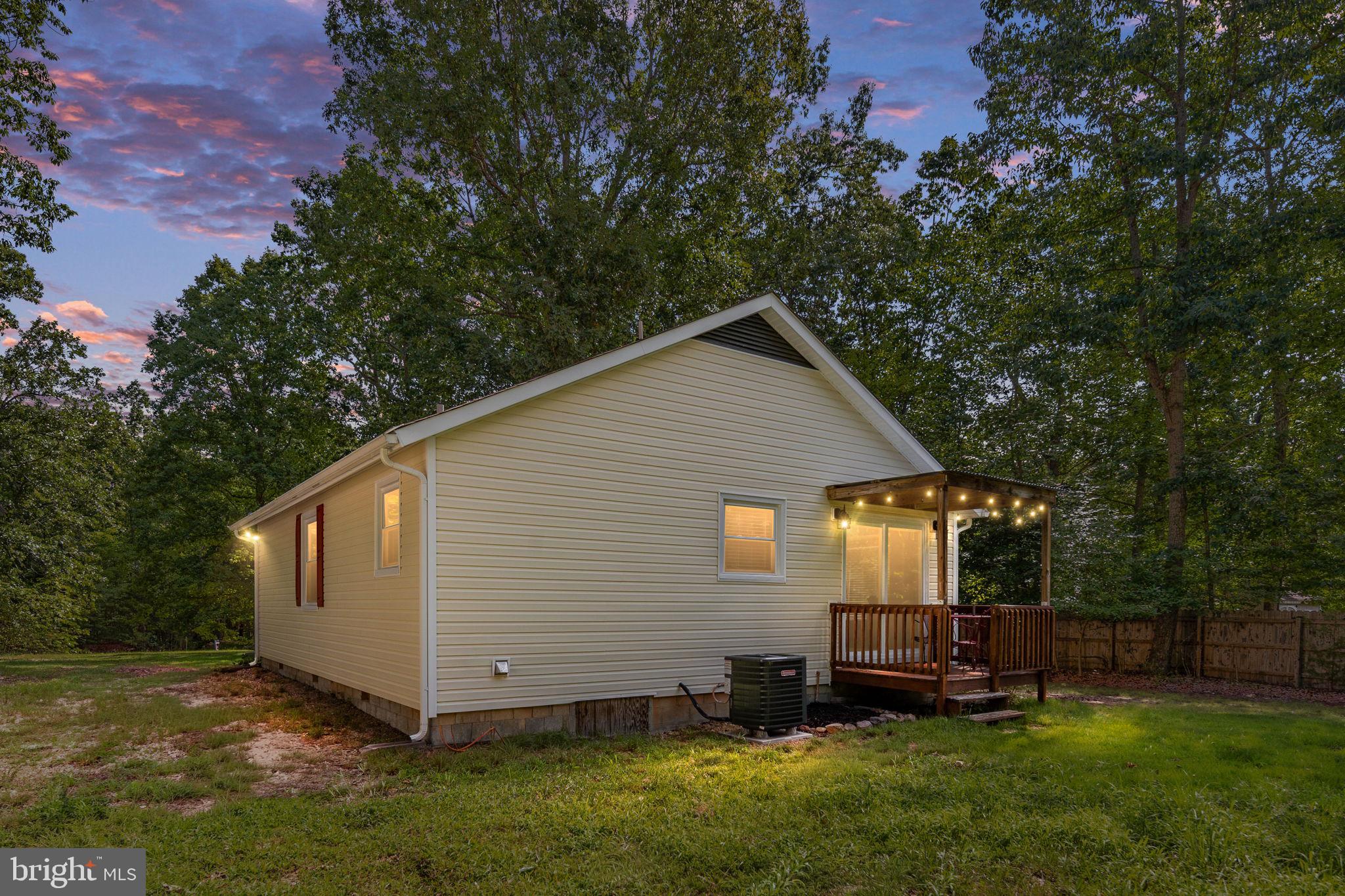15012 COMFORT LANE