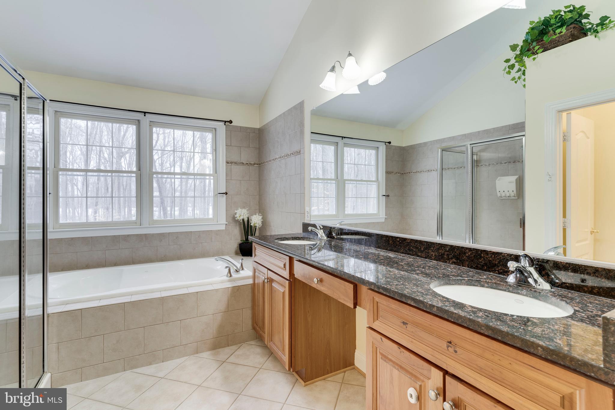 SOUTH RIVER COLONY - Residential