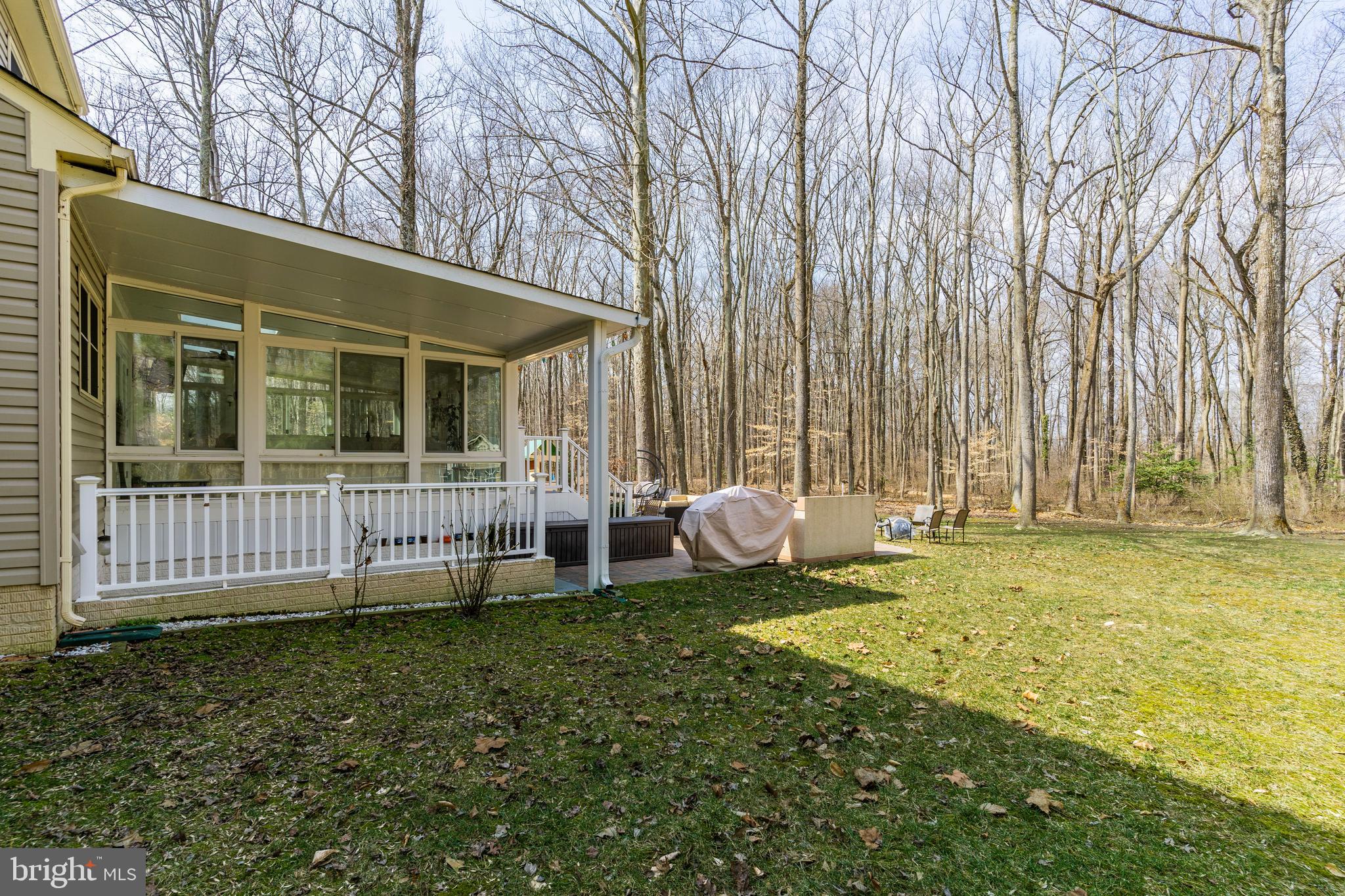 SOUTH RIVER COLONY - Residential