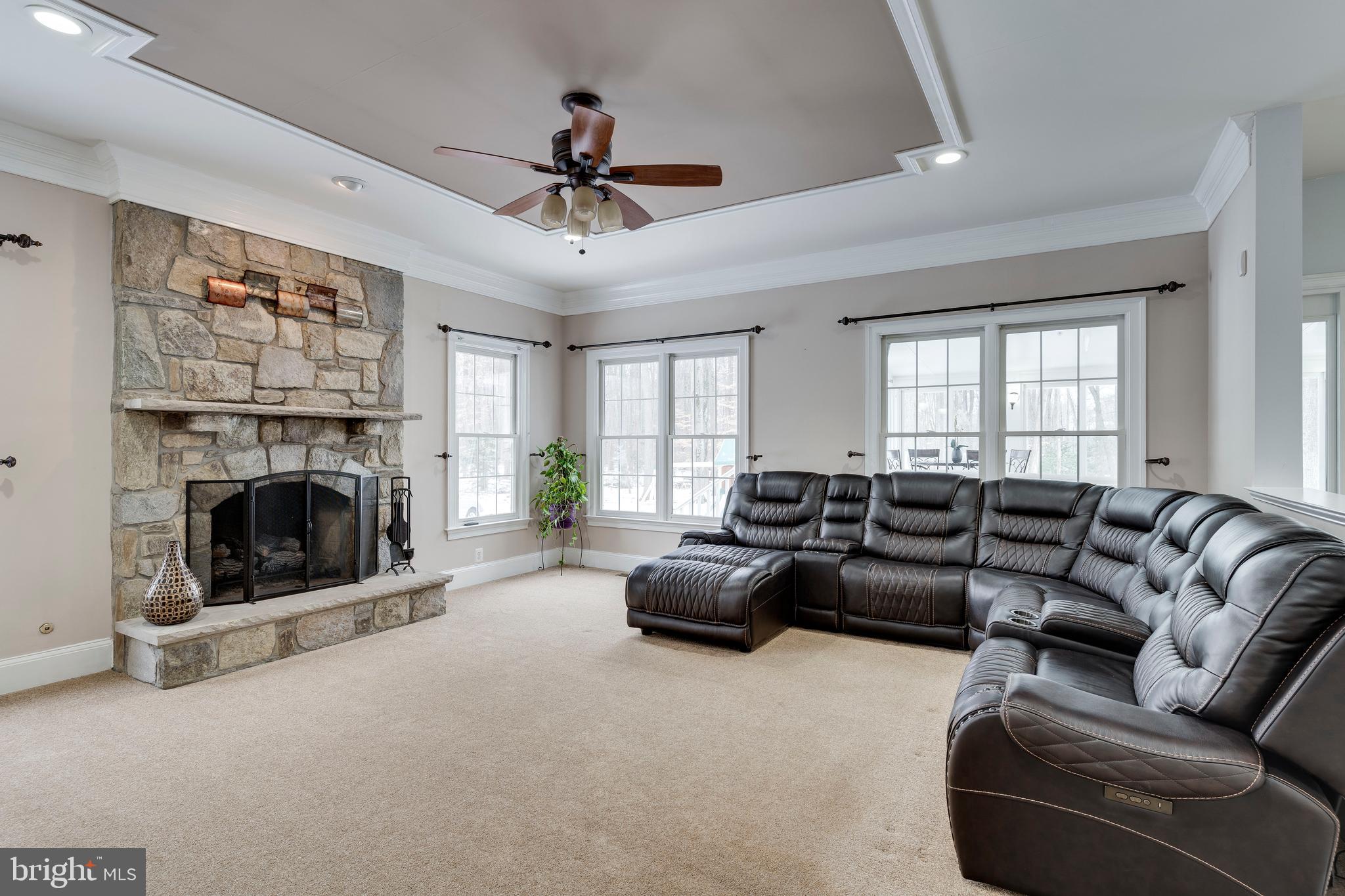 SOUTH RIVER COLONY - Residential