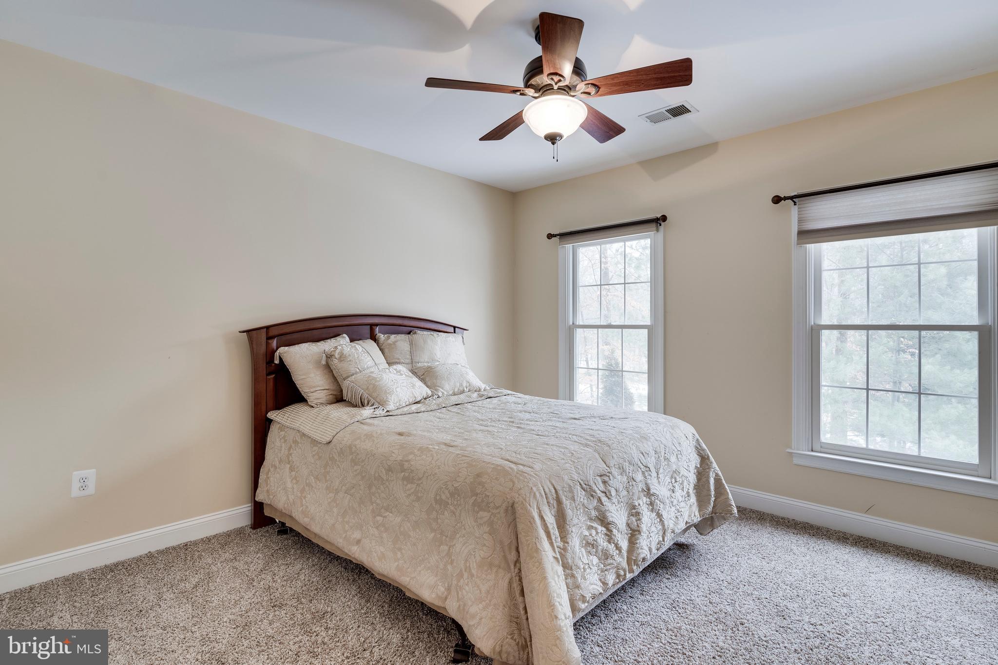 SOUTH RIVER COLONY - Residential