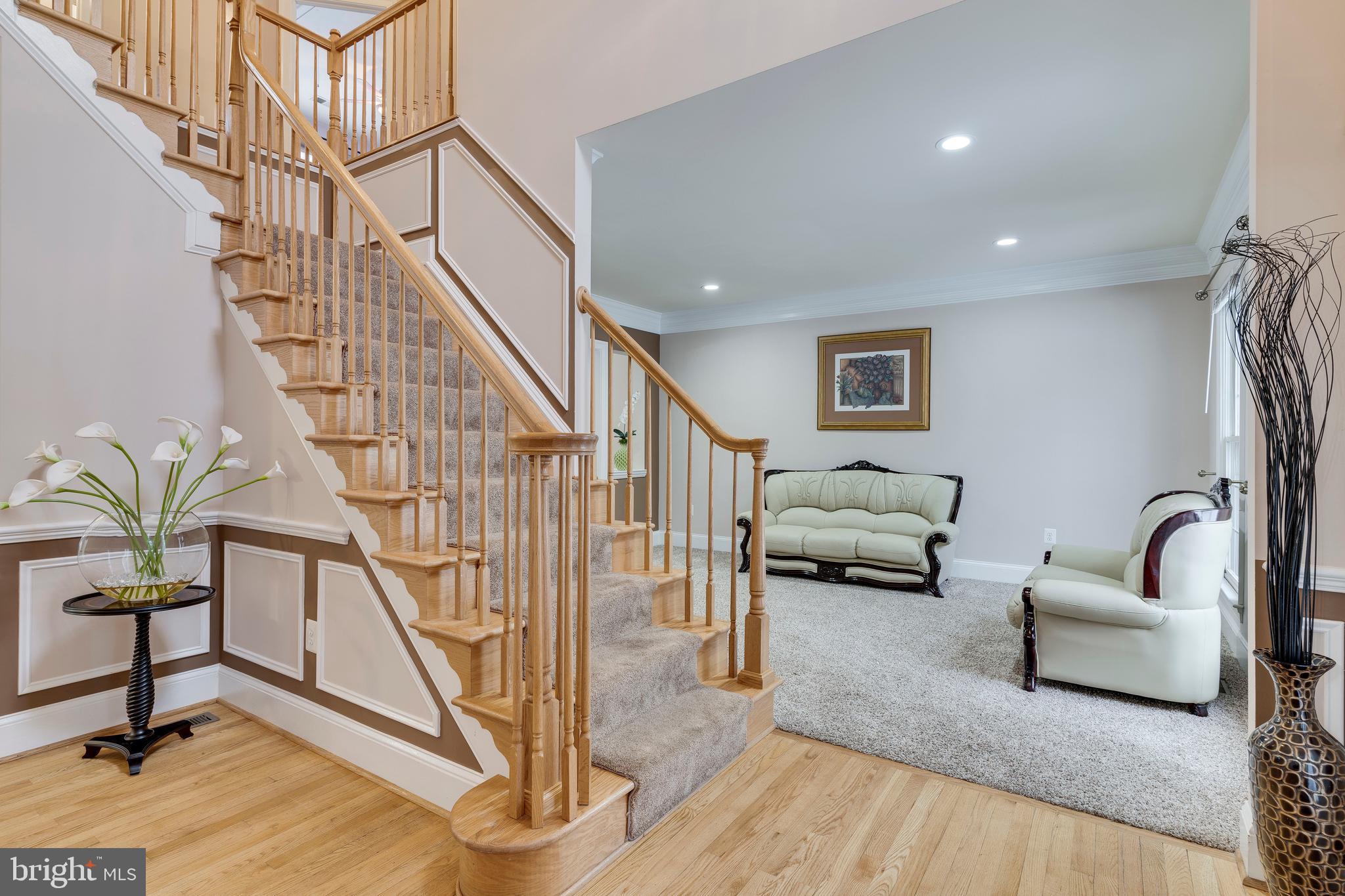 SOUTH RIVER COLONY - Residential