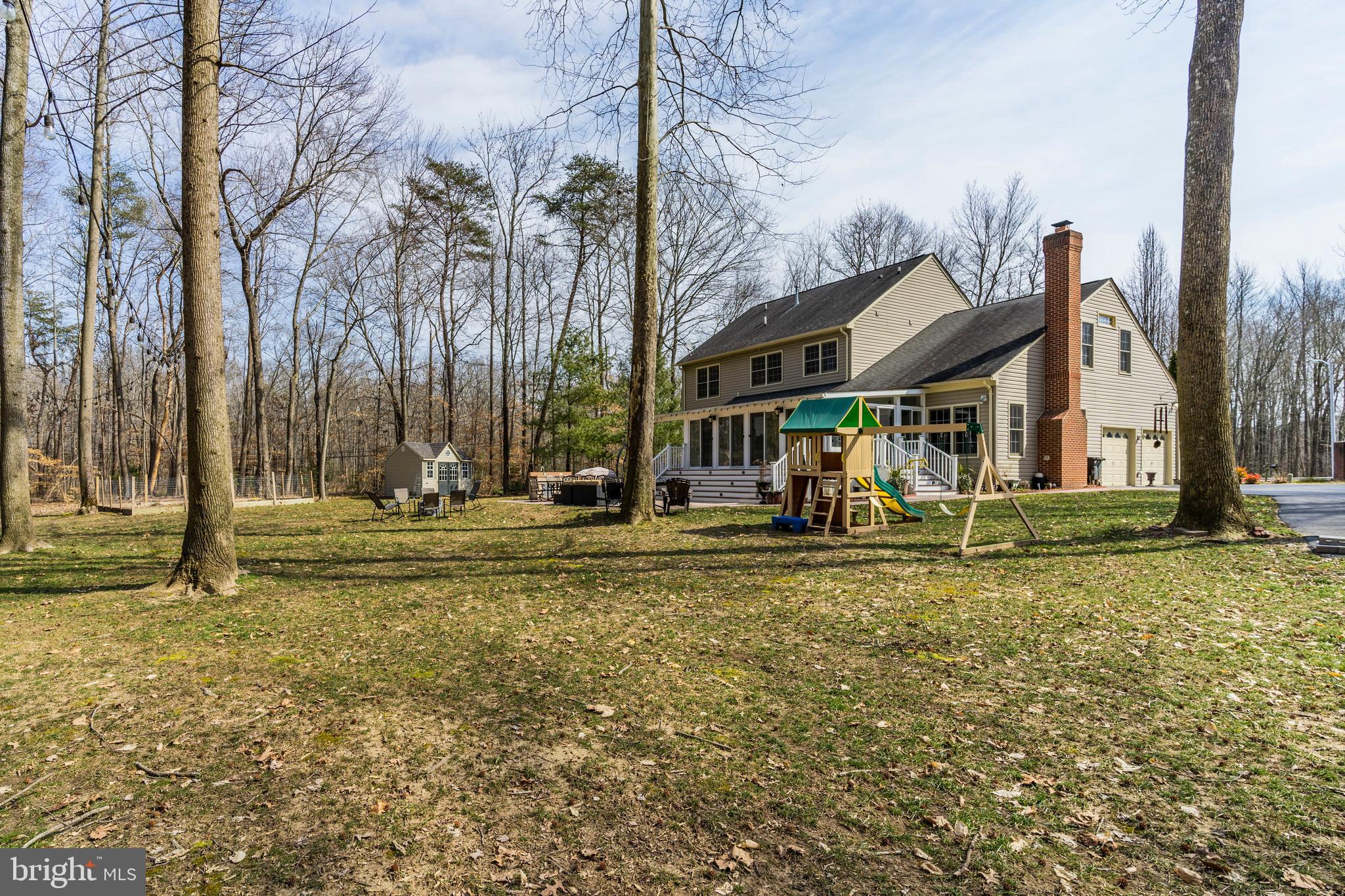 SOUTH RIVER COLONY - Residential