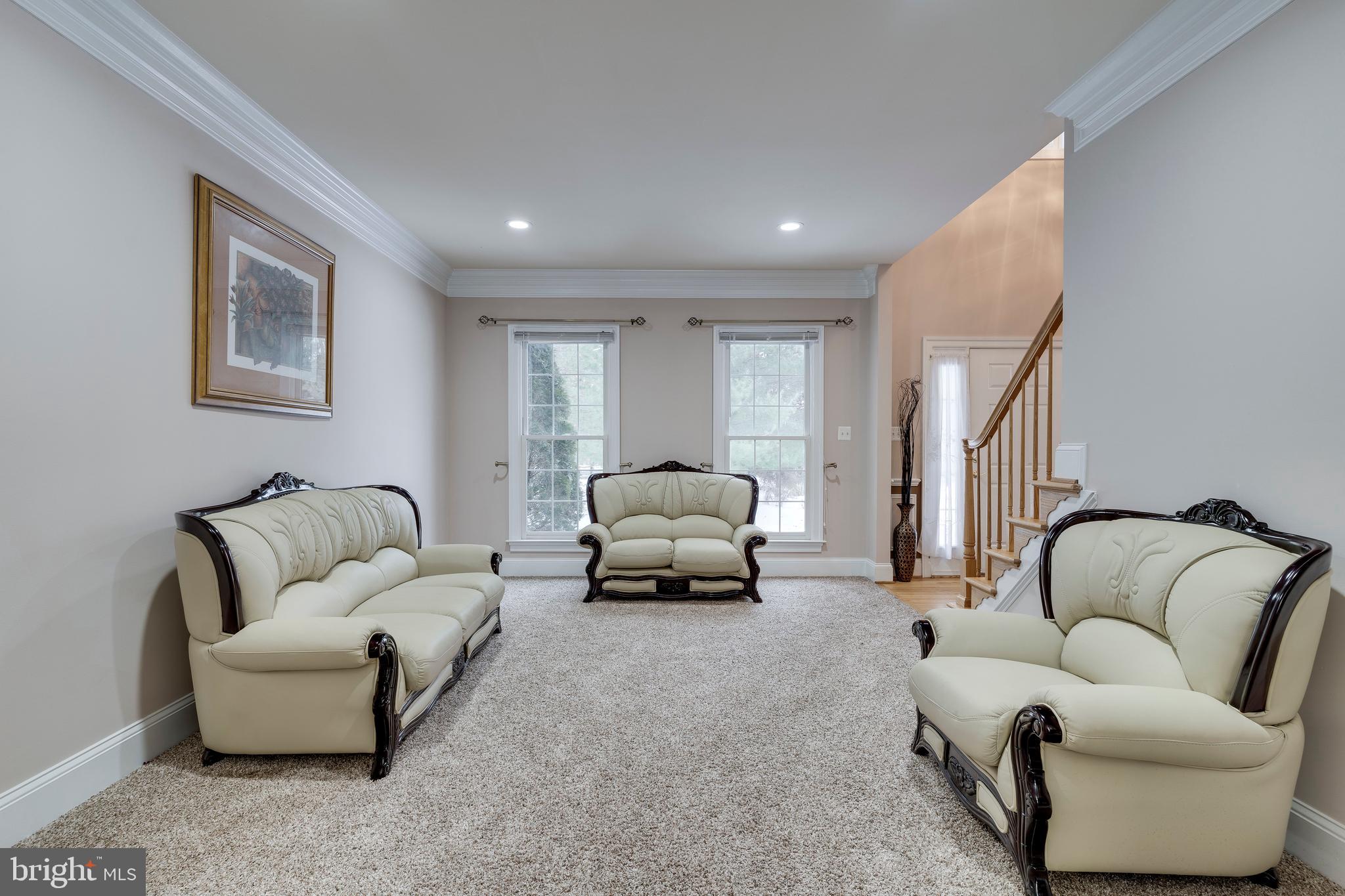 SOUTH RIVER COLONY - Residential