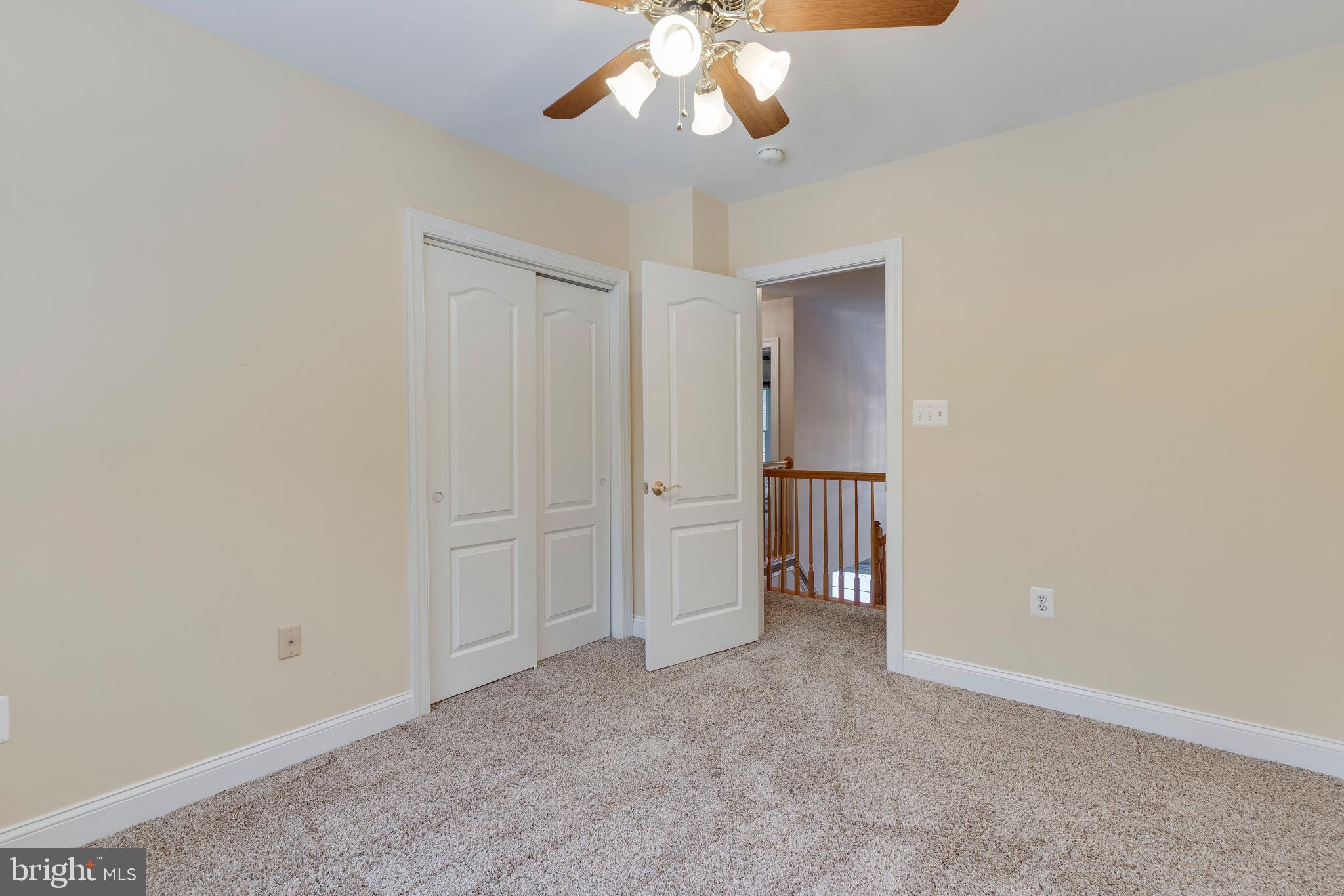 SOUTH RIVER COLONY - Residential