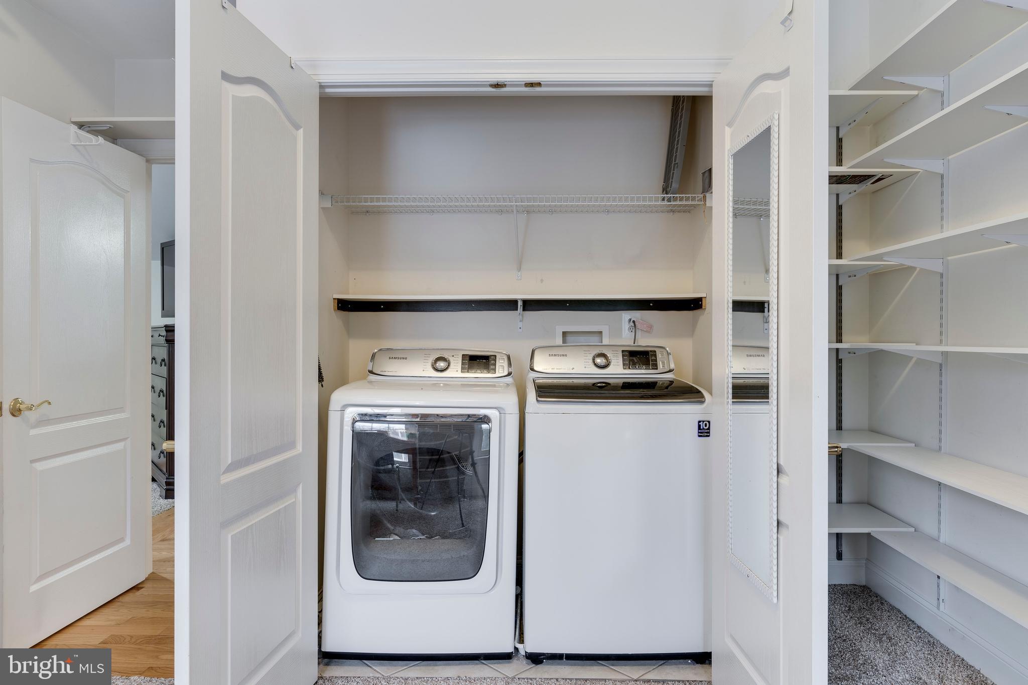 SOUTH RIVER COLONY - Residential