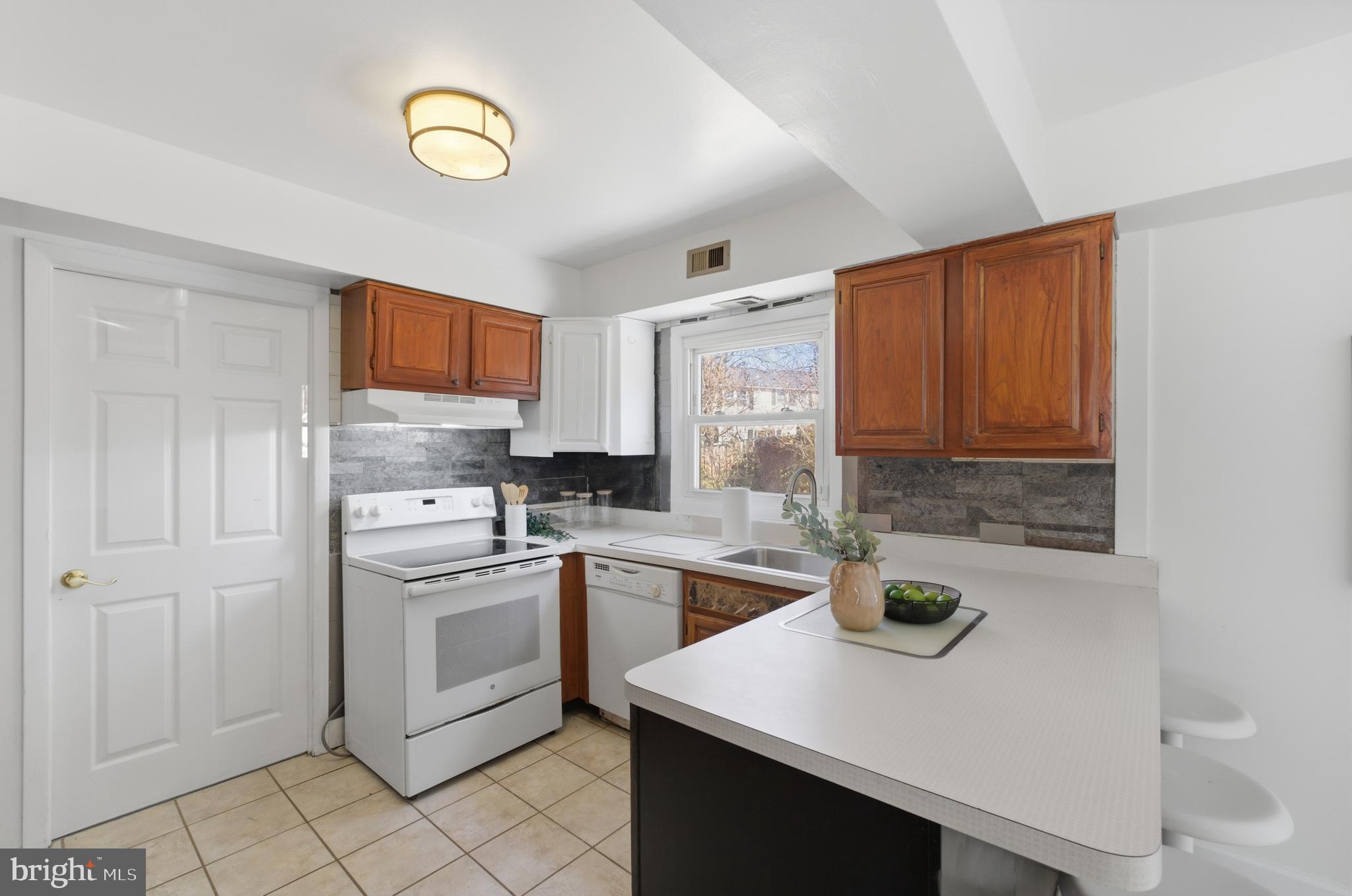 BUCKINGHAM - Residential