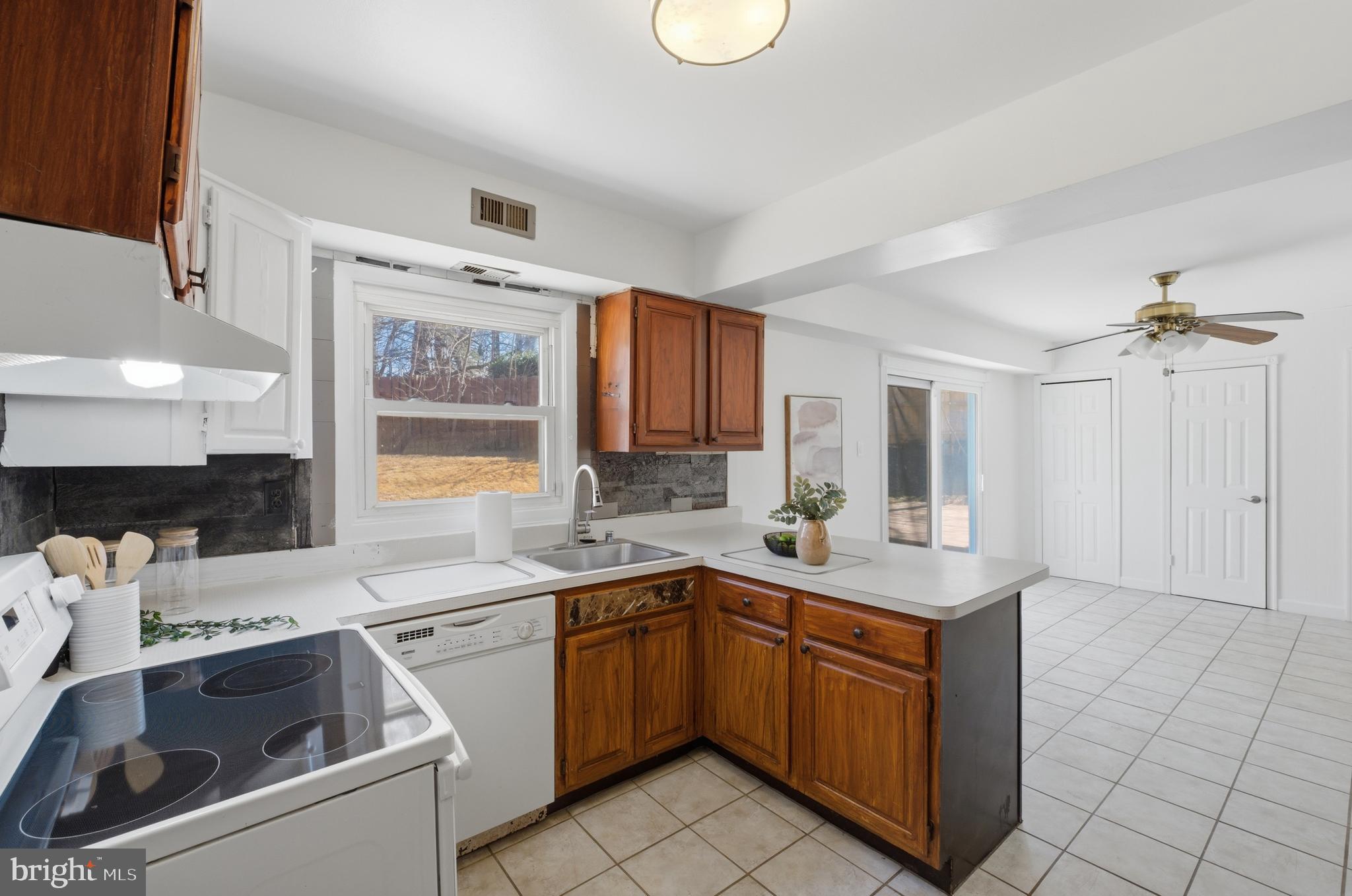 BUCKINGHAM - Residential