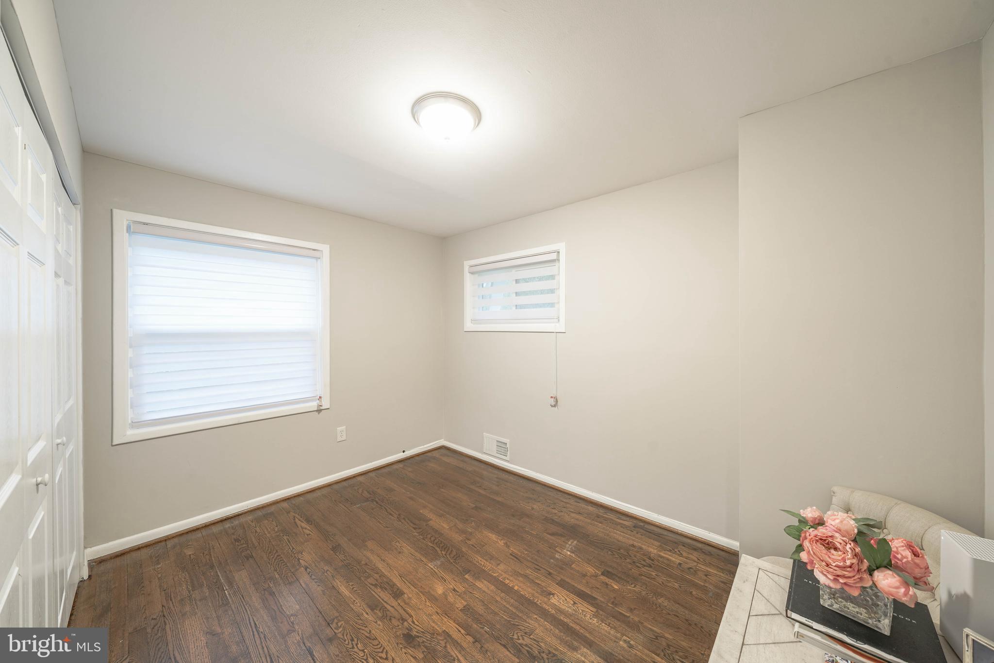 TWINBROOK - Residential