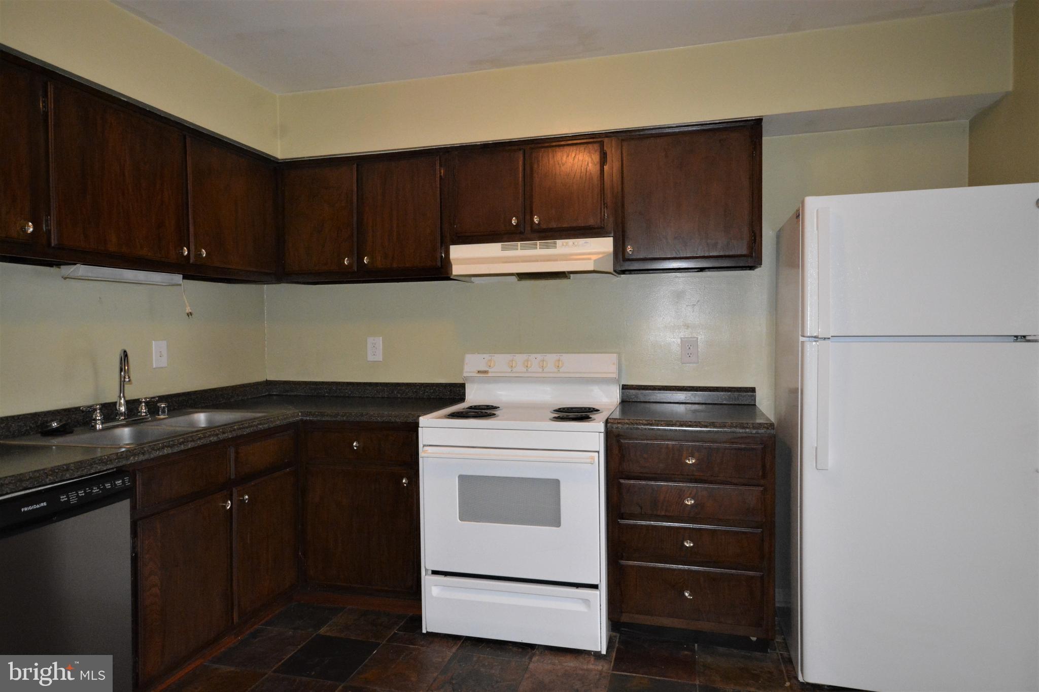 WOODCREST - Residential