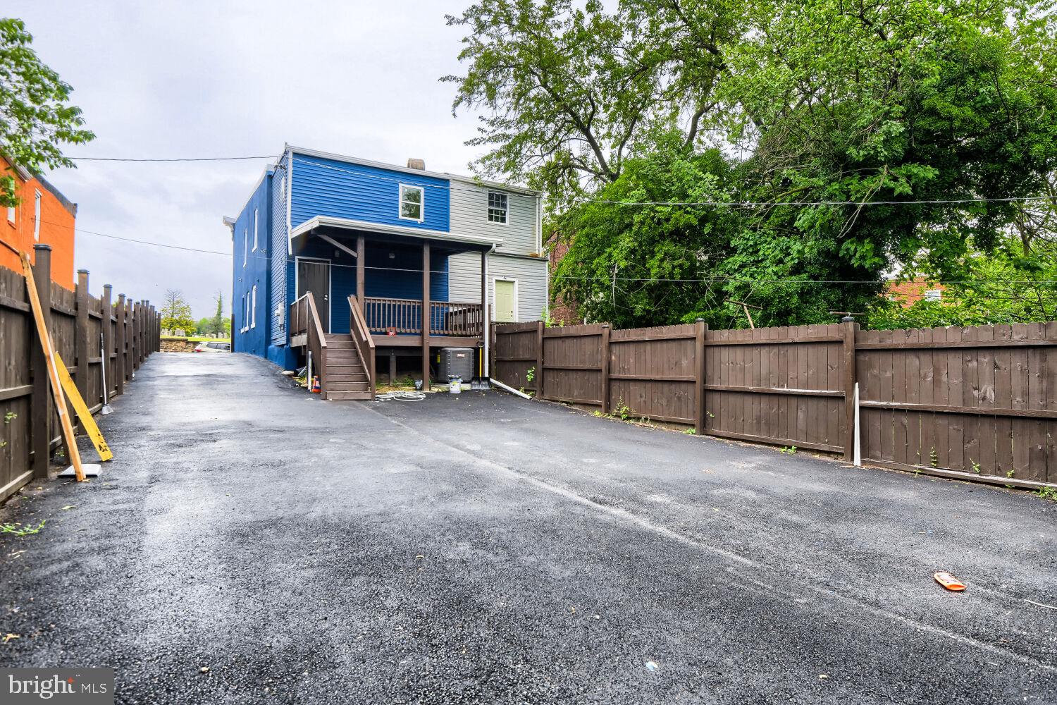 GWYNN FALLS - Residential