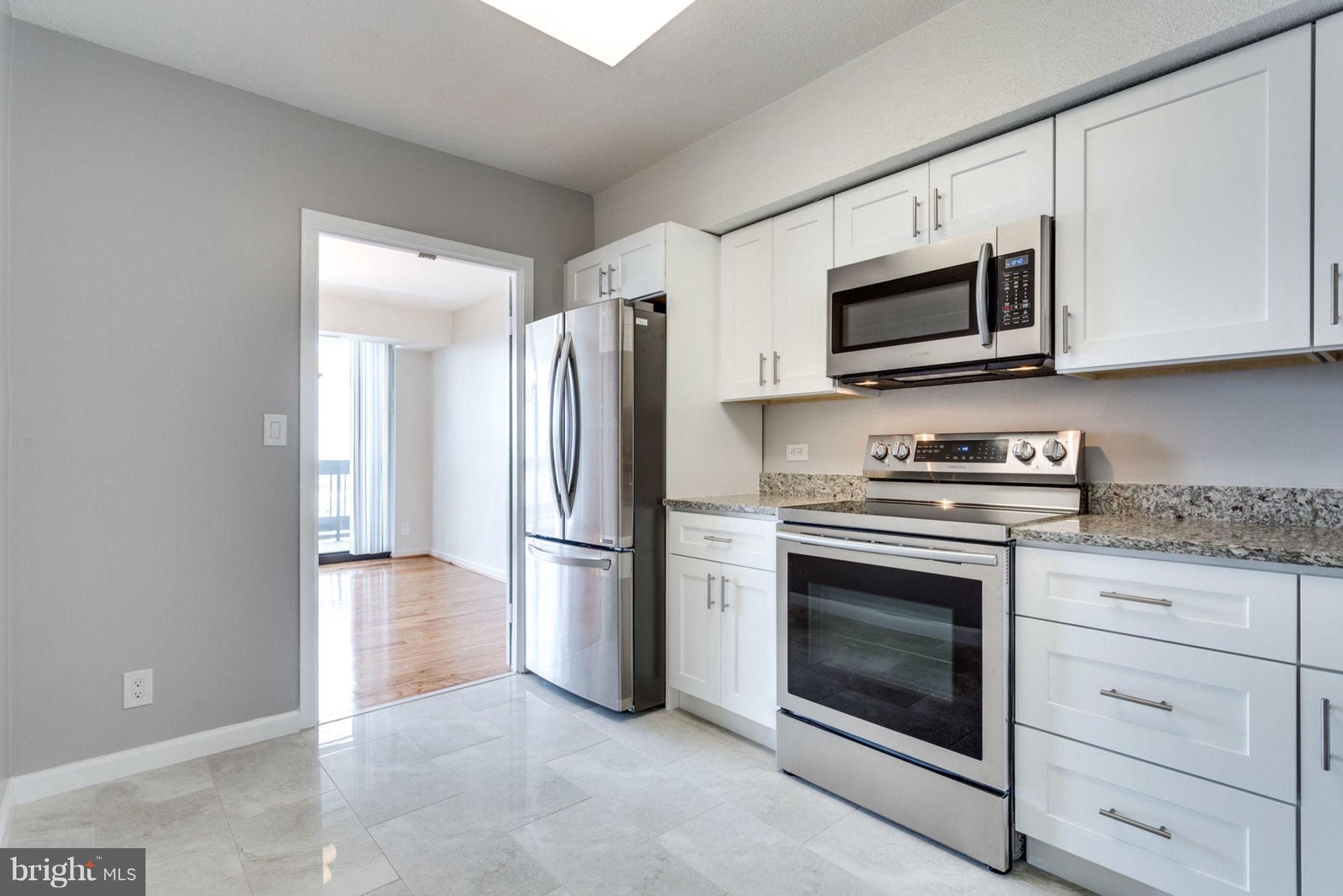 SKYLINE SQUARE CONDO - Residential Lease