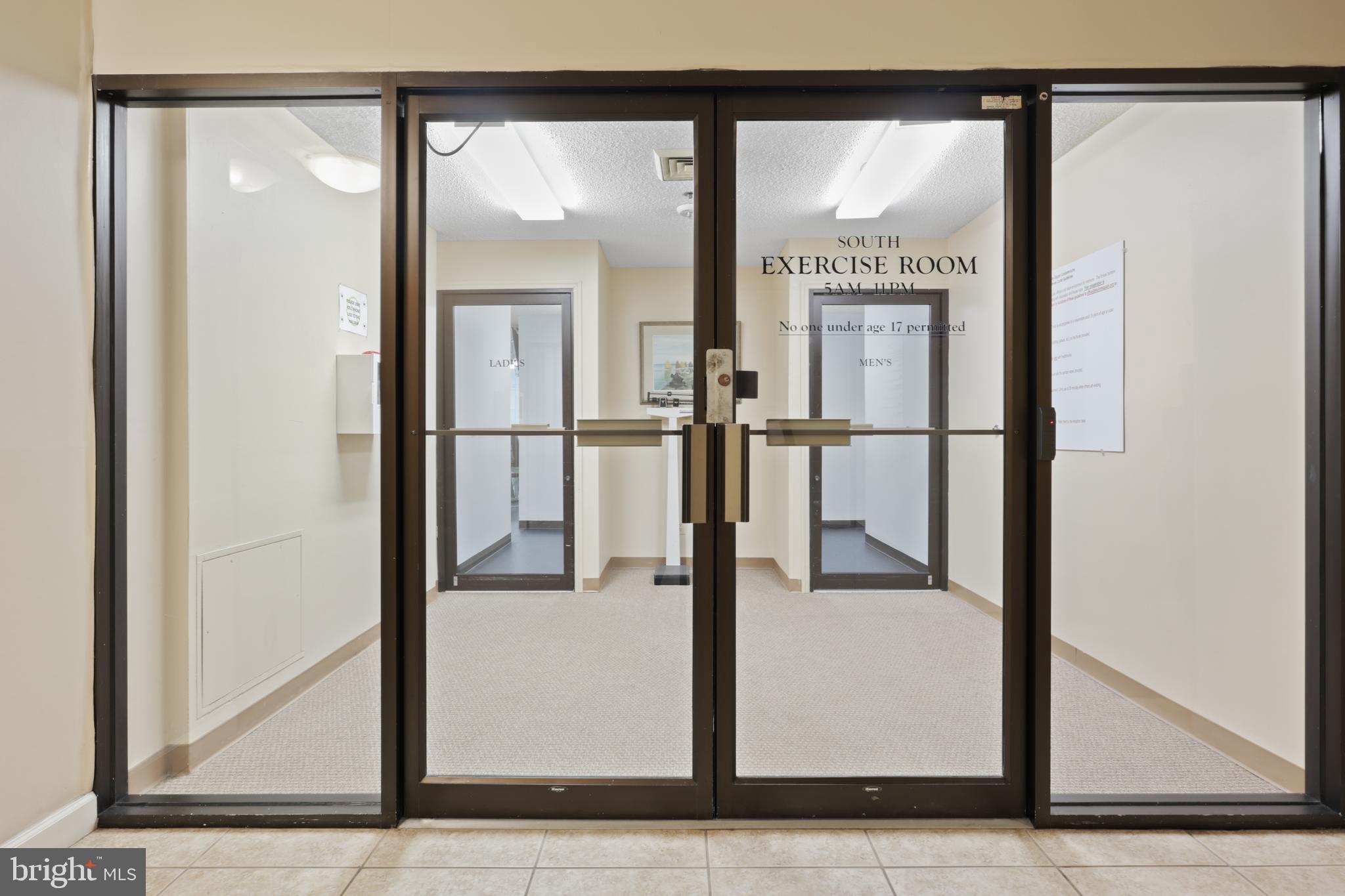 SKYLINE SQUARE CONDO - Residential Lease