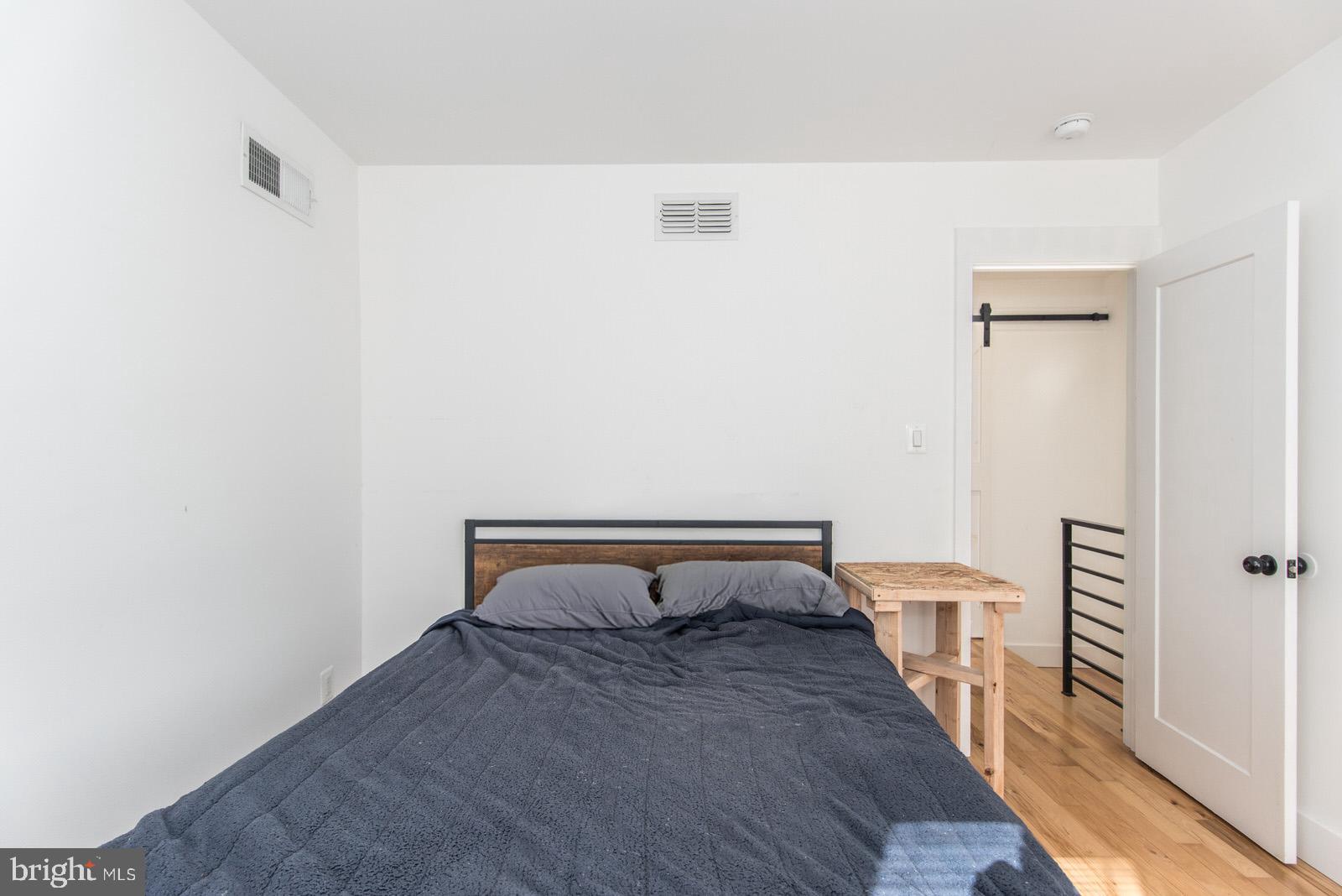 NORRIS SQUARE - Residential