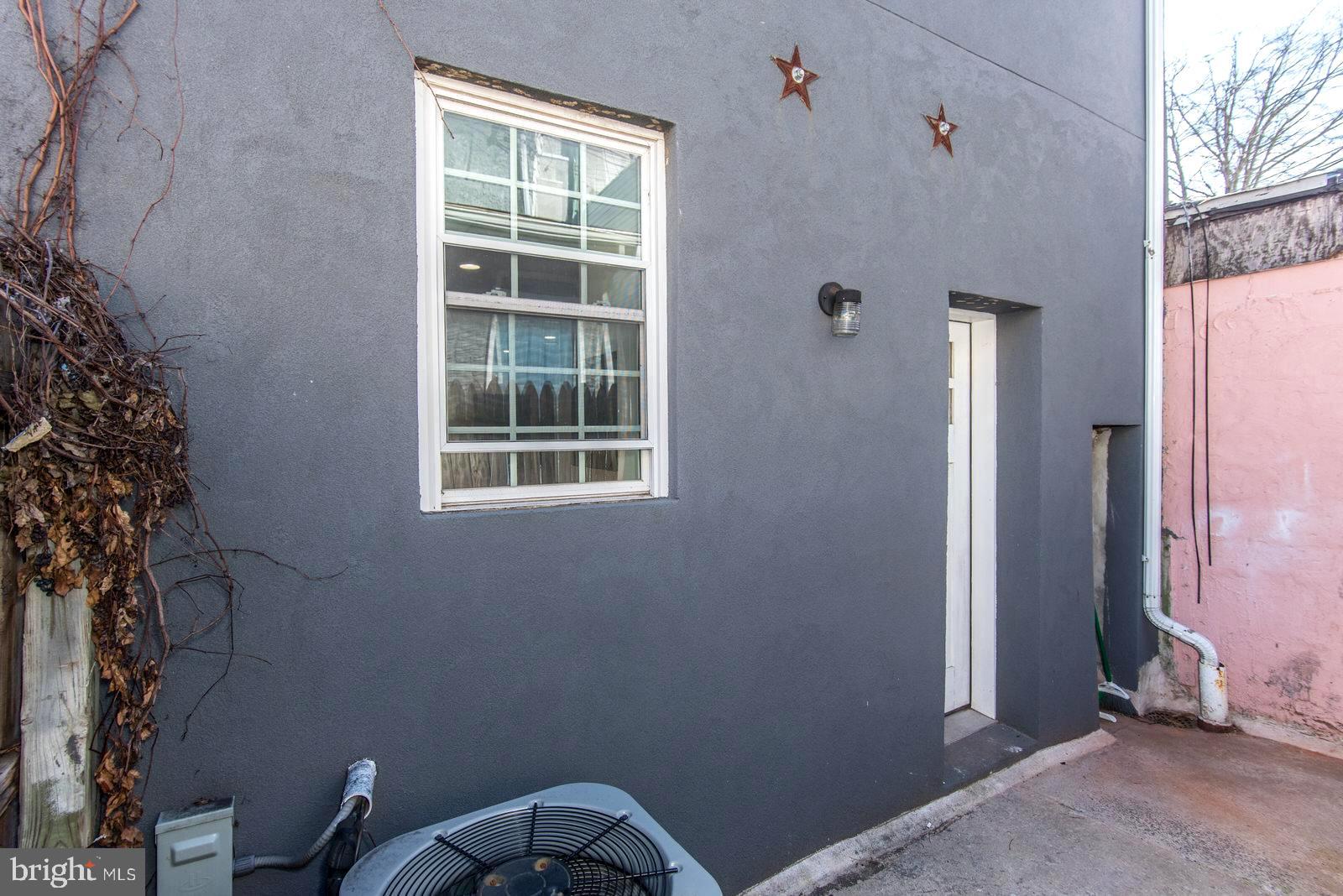 NORRIS SQUARE - Residential