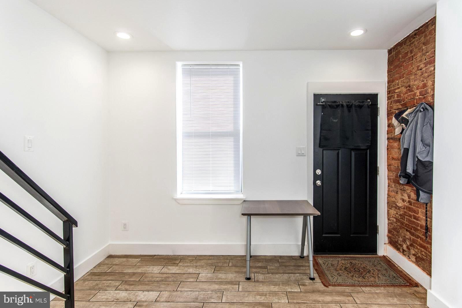 NORRIS SQUARE - Residential