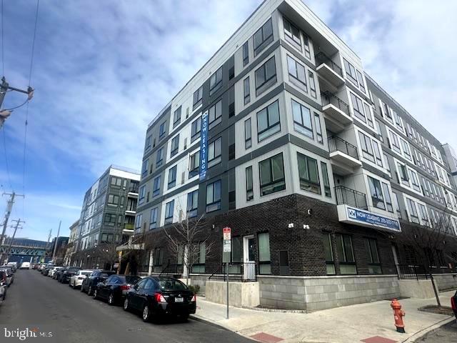 NORRIS SQUARE - Residential