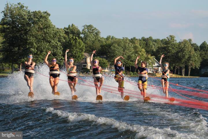 LAKE OF THE WOODS - Residential