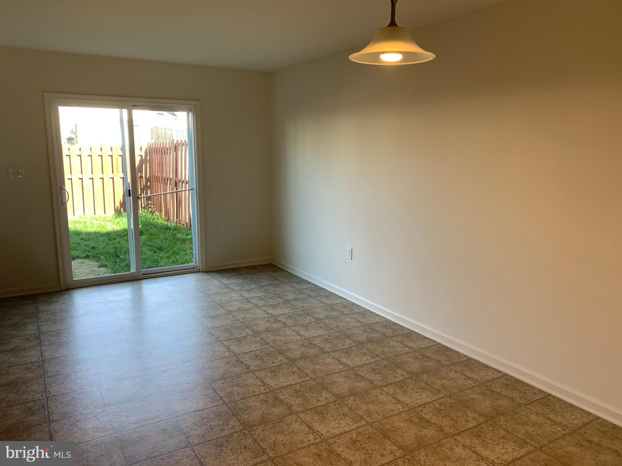 MANOR PARK - Residential Lease