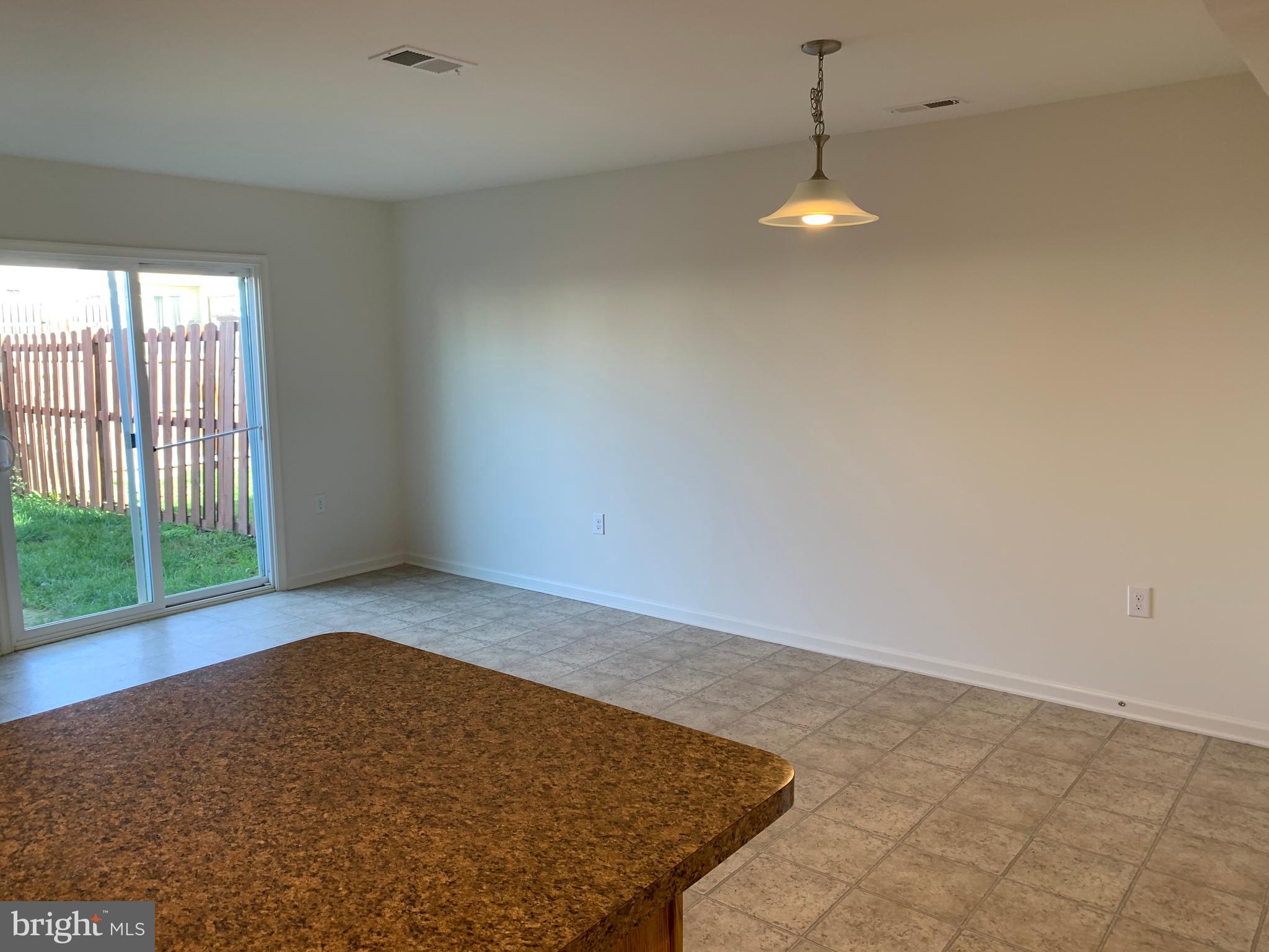 MANOR PARK - Residential Lease