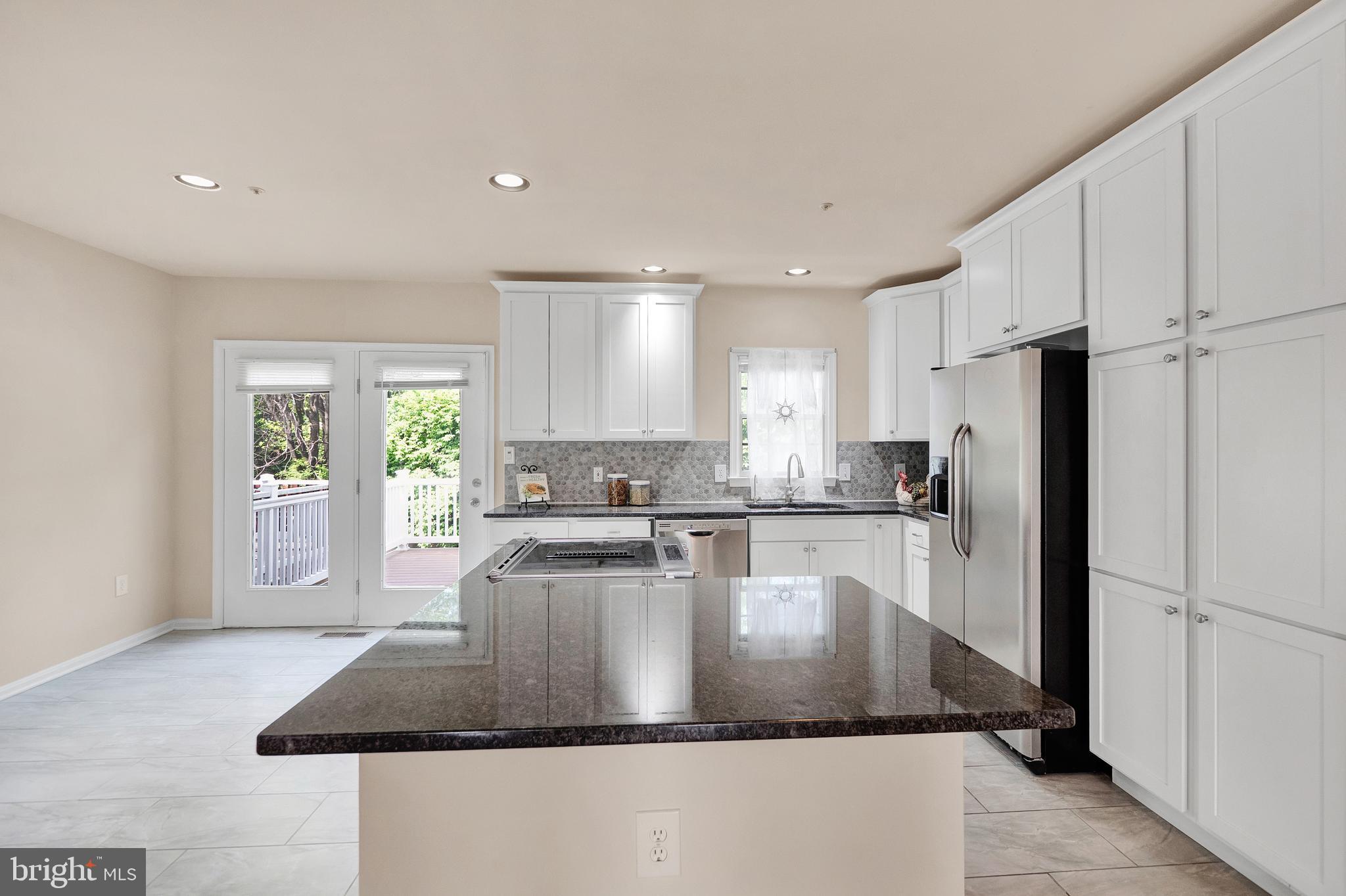 WILLOWCREST - Residential