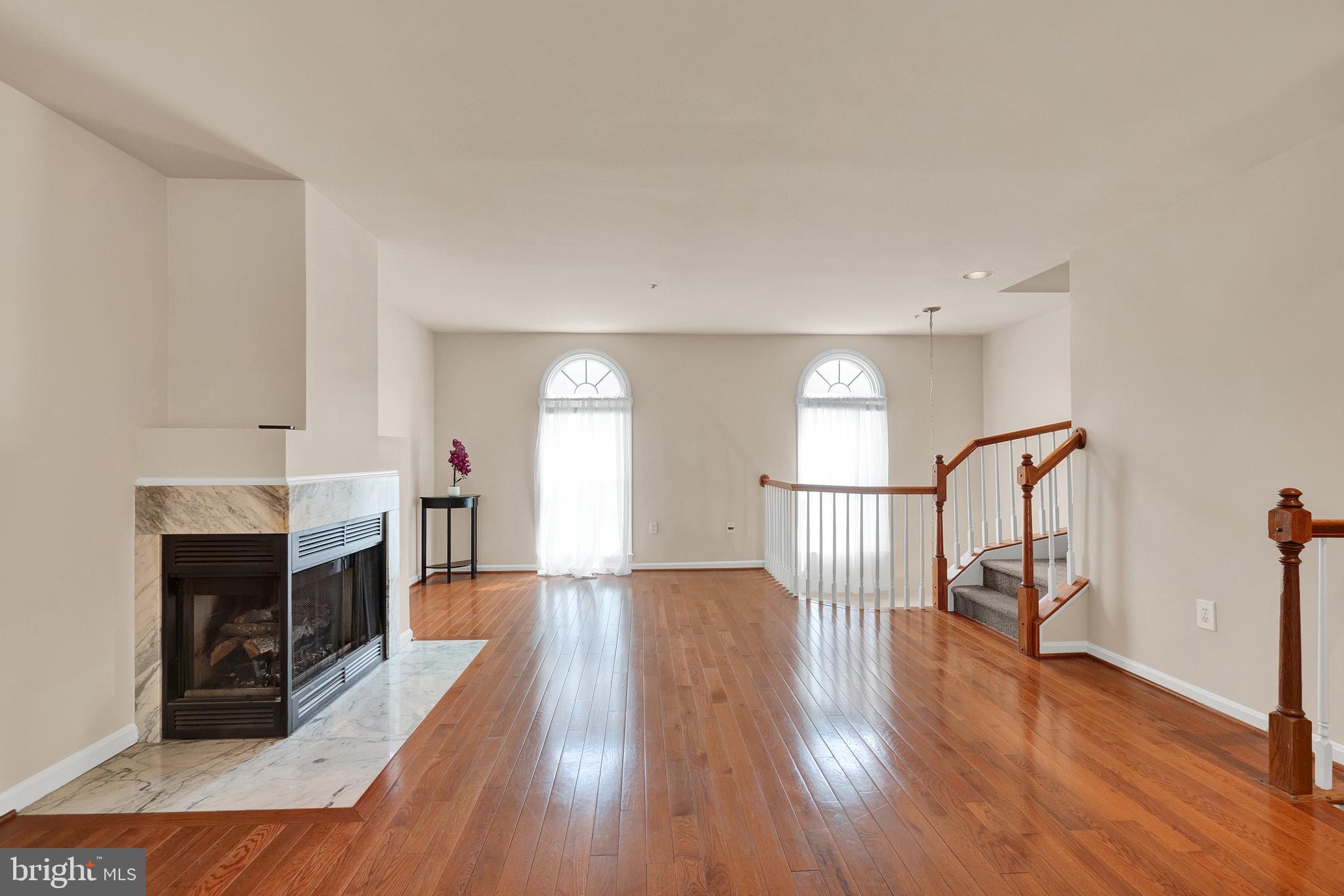 WILLOWCREST - Residential