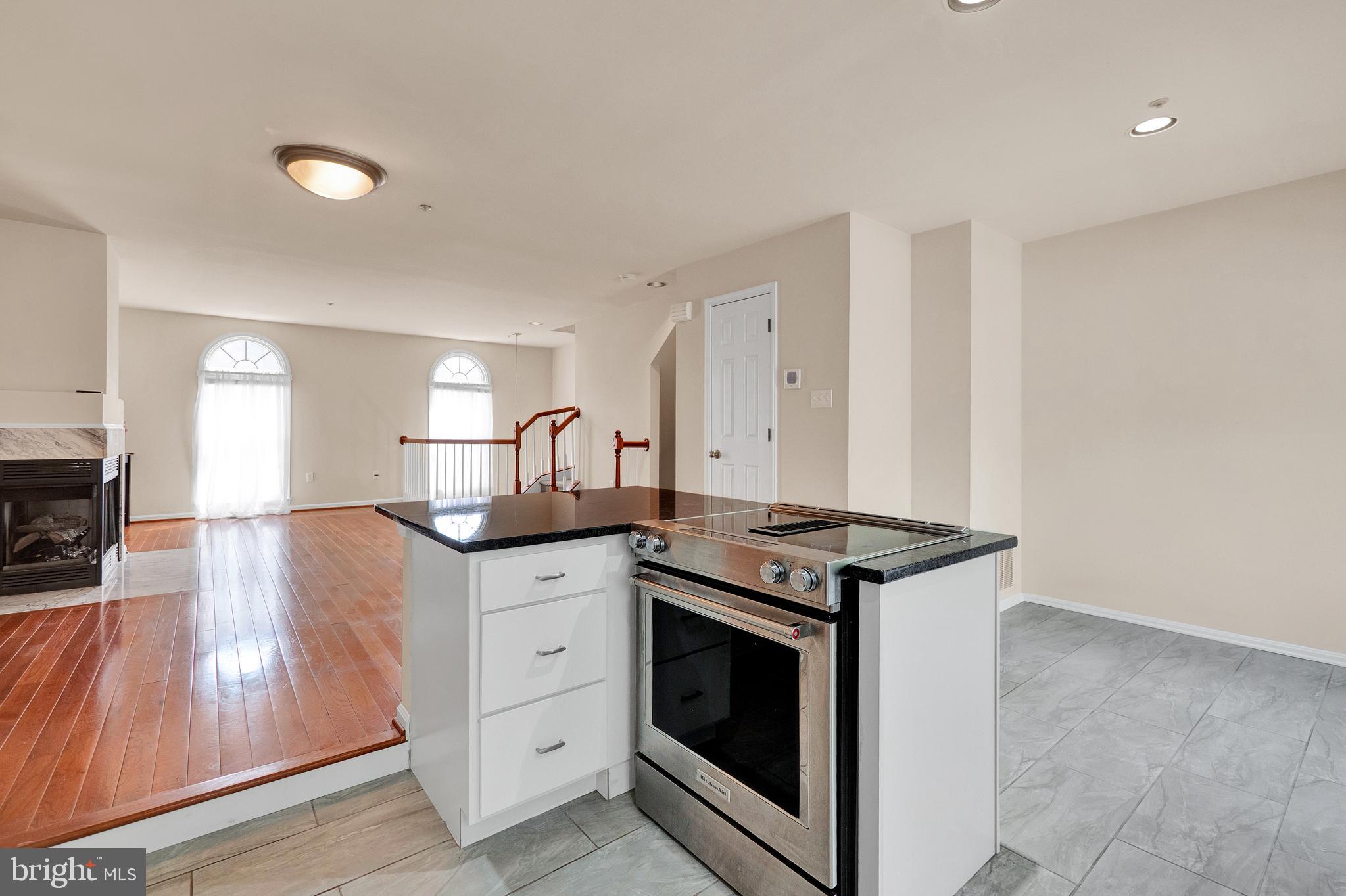 WILLOWCREST - Residential