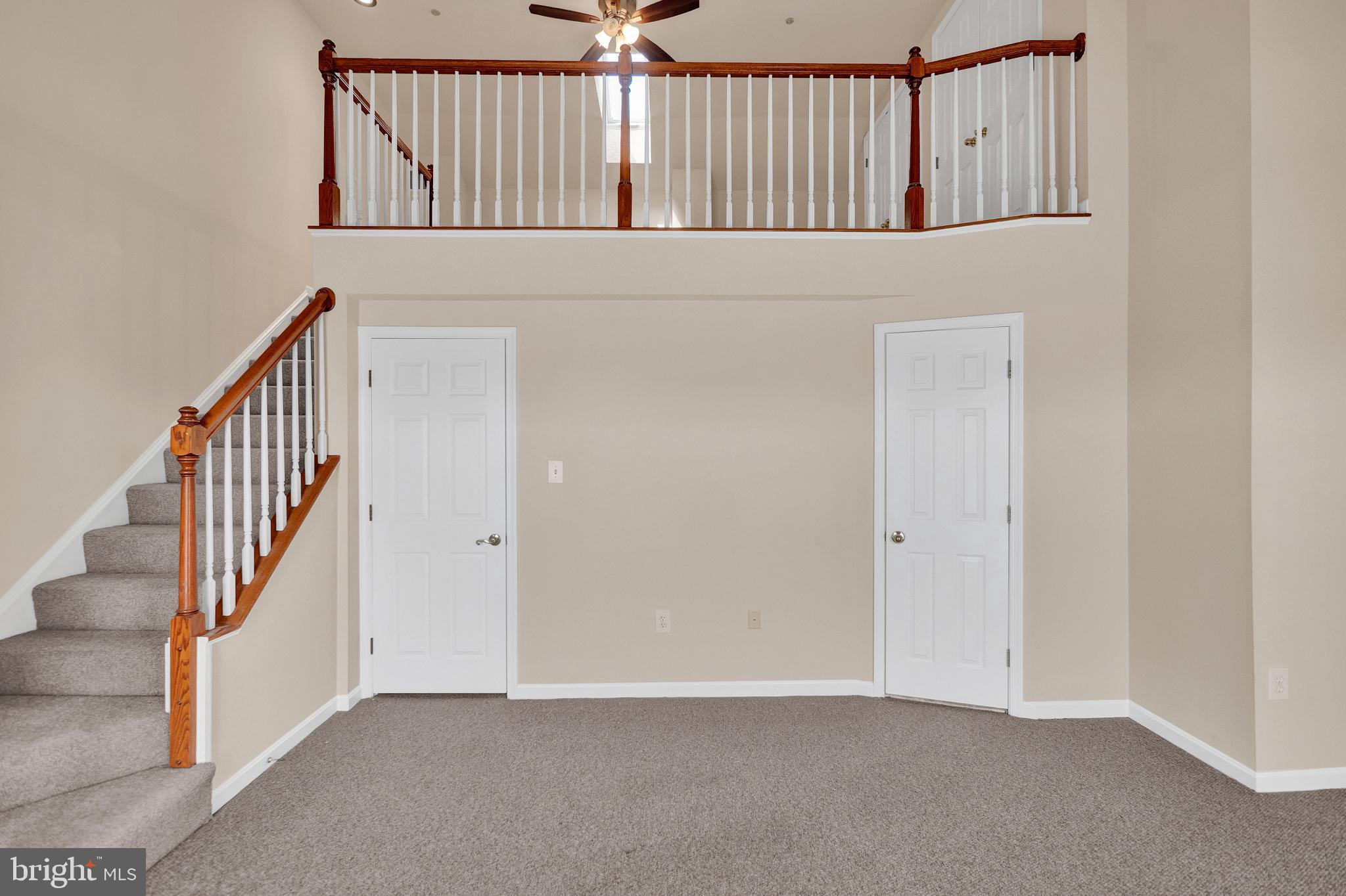 WILLOWCREST - Residential