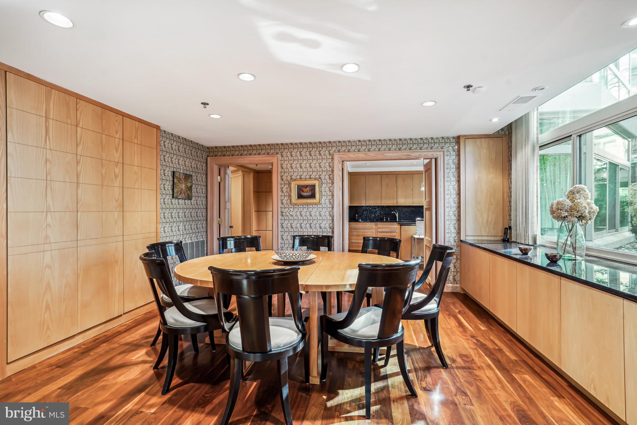 SOMERSET HOUSE 2 - Residential